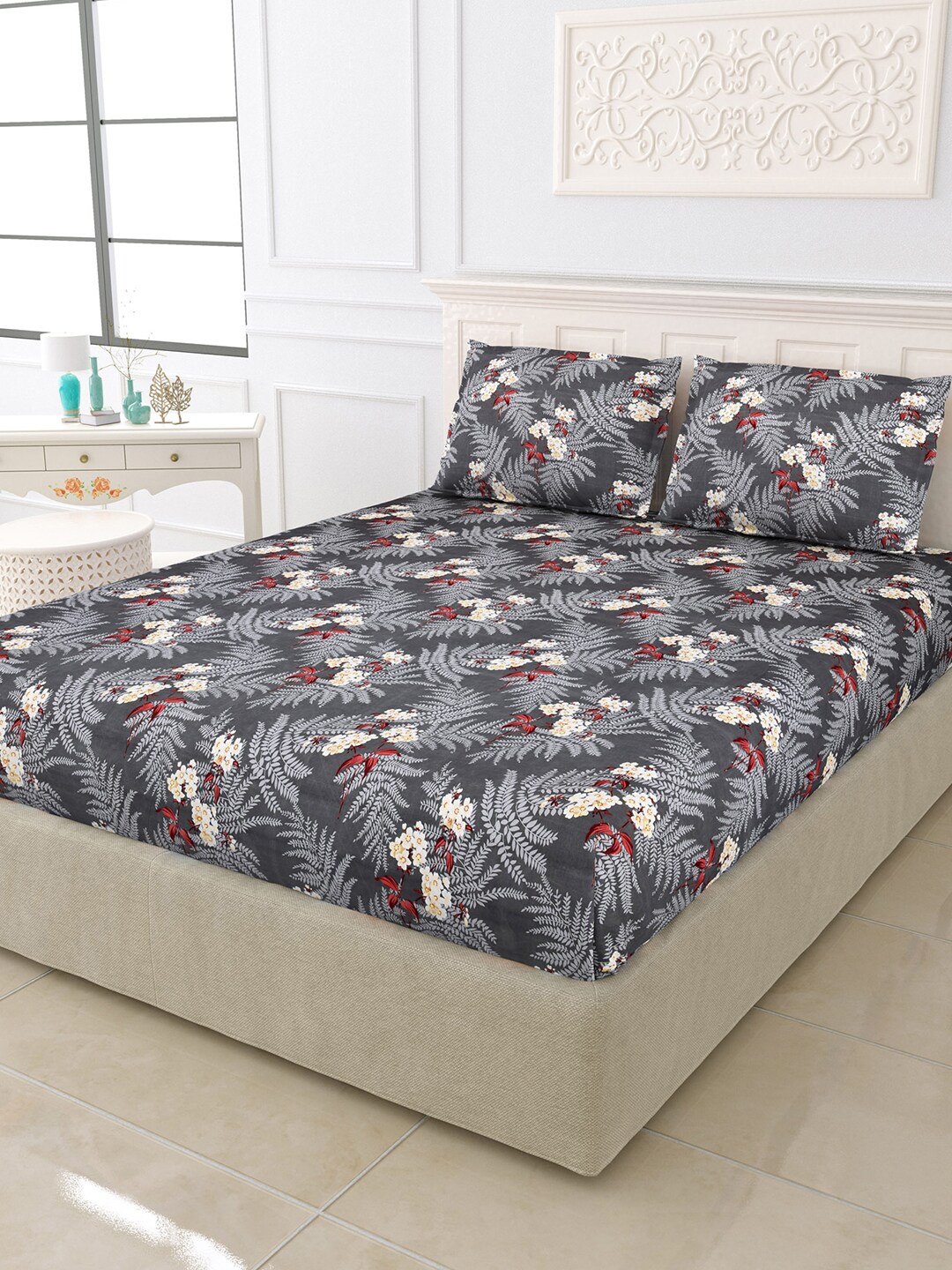 

JAIPUR FABRIC Misty Grey & White Floral Cotton 250 TC King Bedsheet With 2 Pillow Covers