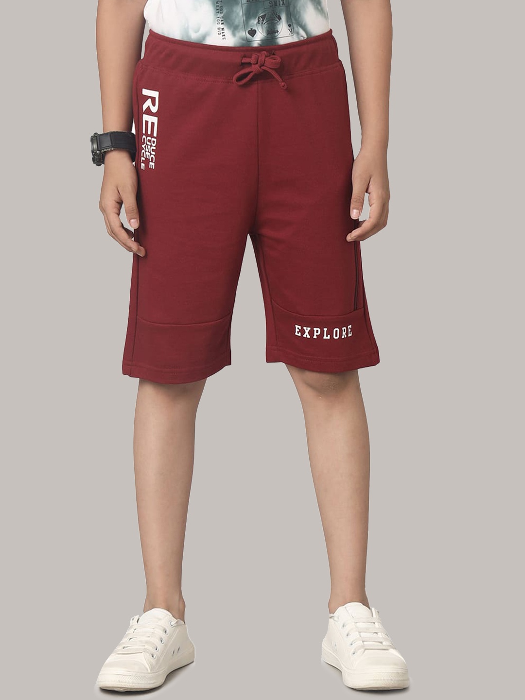 

UNDER FOURTEEN ONLY Boys Mid Rise Cotton Shorts, Maroon