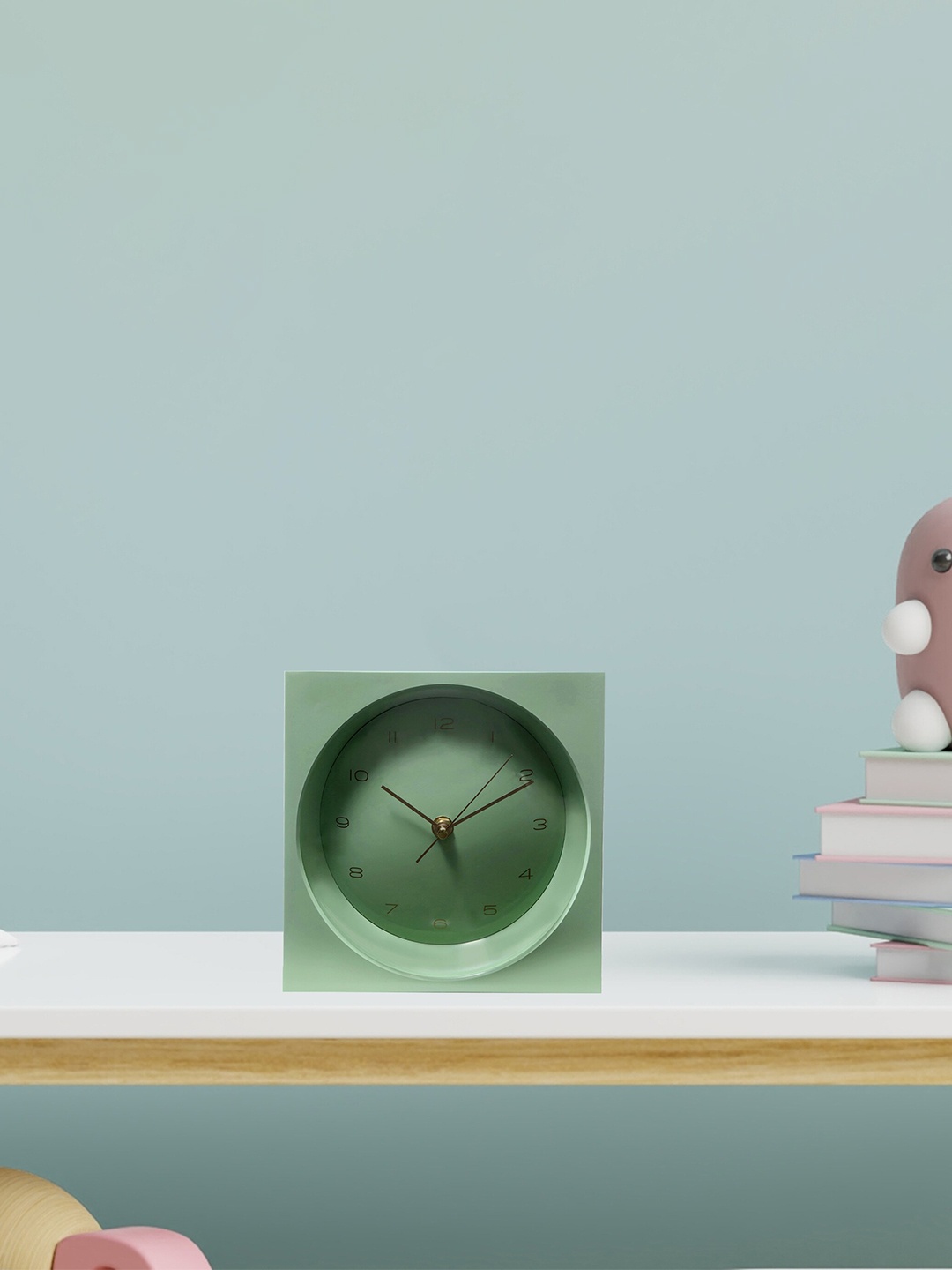 

Home Centre Pacific-Ambrose Green Contemporary Analogue Table Clock