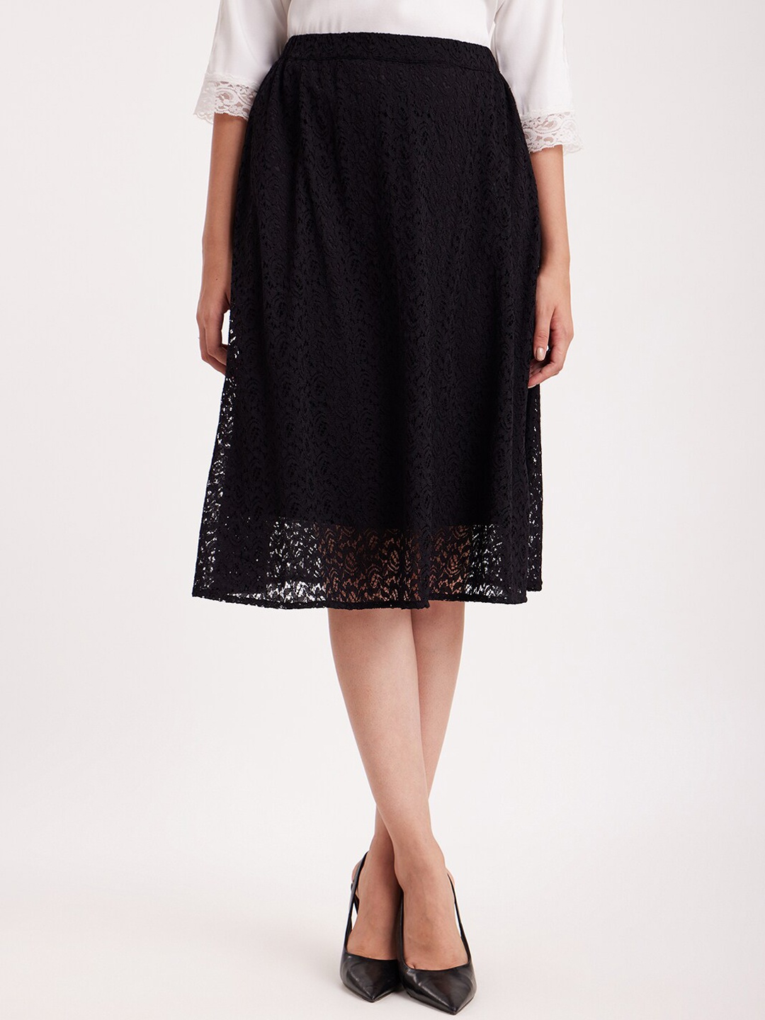 

FableStreet Self Design Gathered Lace A-Line Midi Skirt, Black