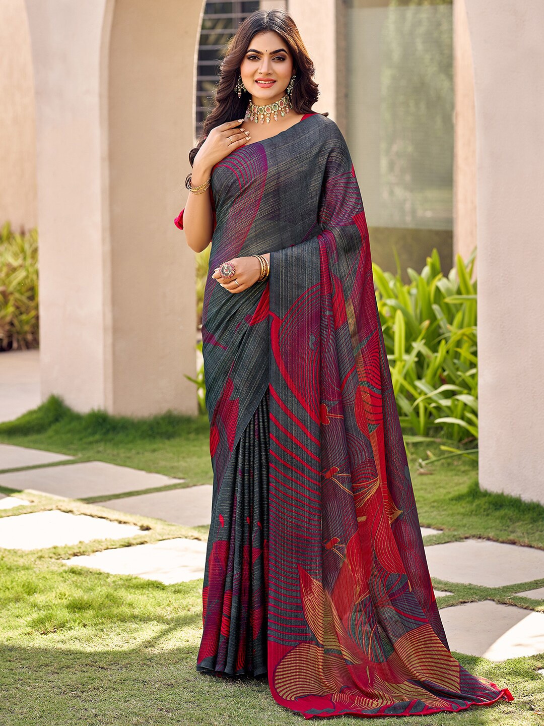 

KALINI Abstract Printed Pure Chiffon Dabu Saree, Grey