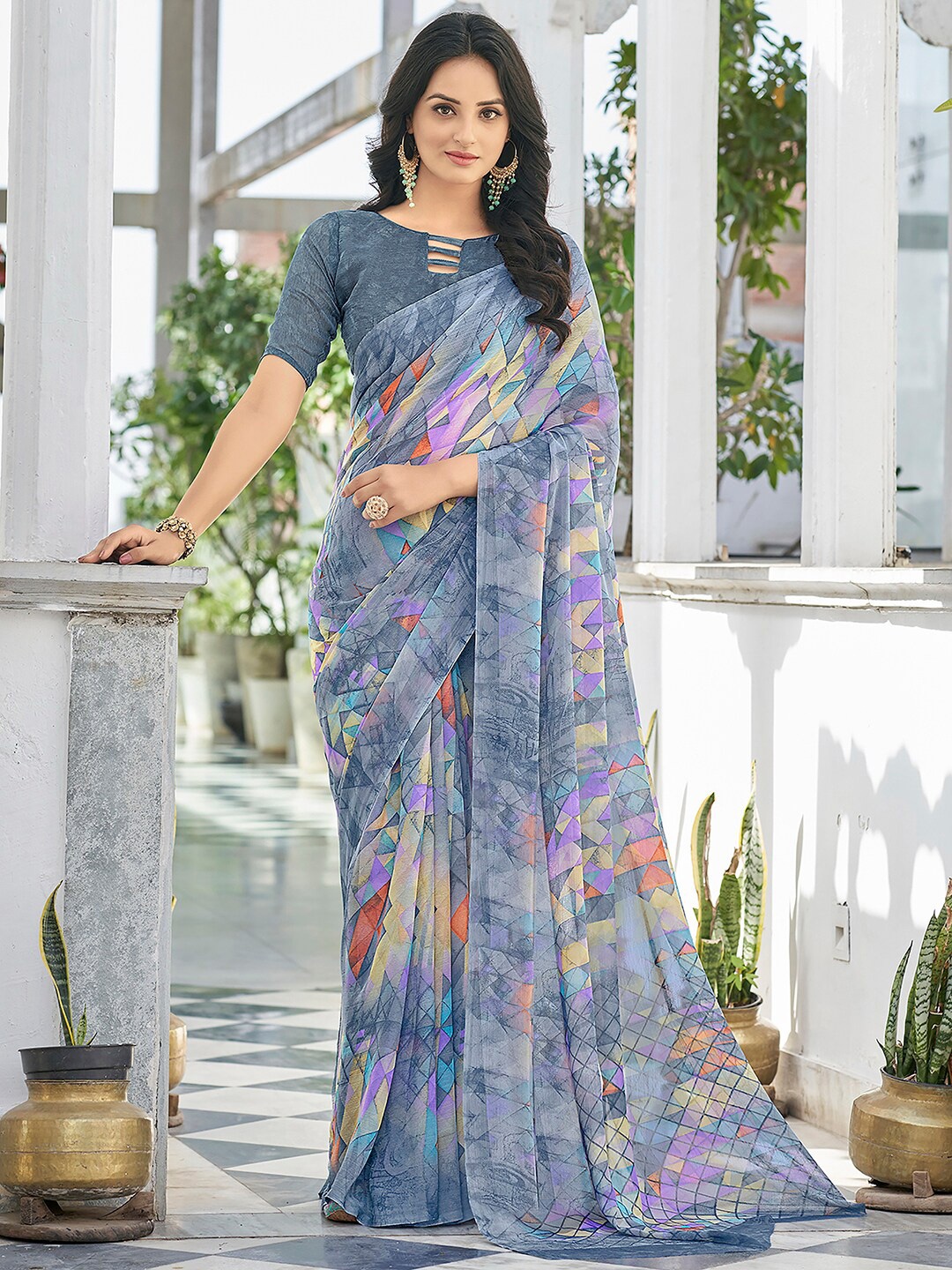 

KALINI Geometric Printed Pure Chiffon Dabu Saree, Grey