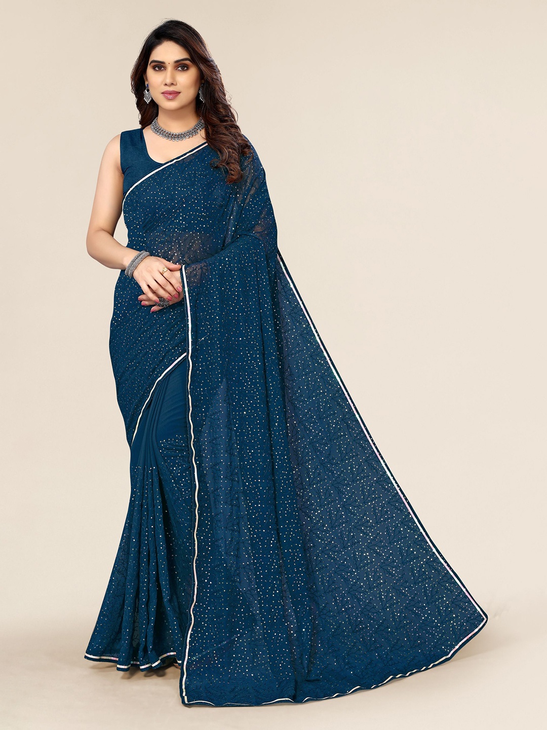 

VAIRAGEE Embellished Sequinned Saree, Teal