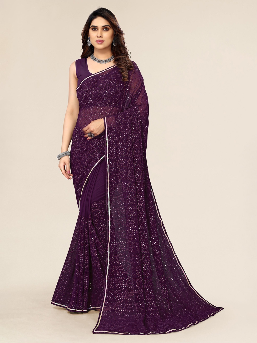 

VAIRAGEE Embellished Poly Georgette Saree, Purple