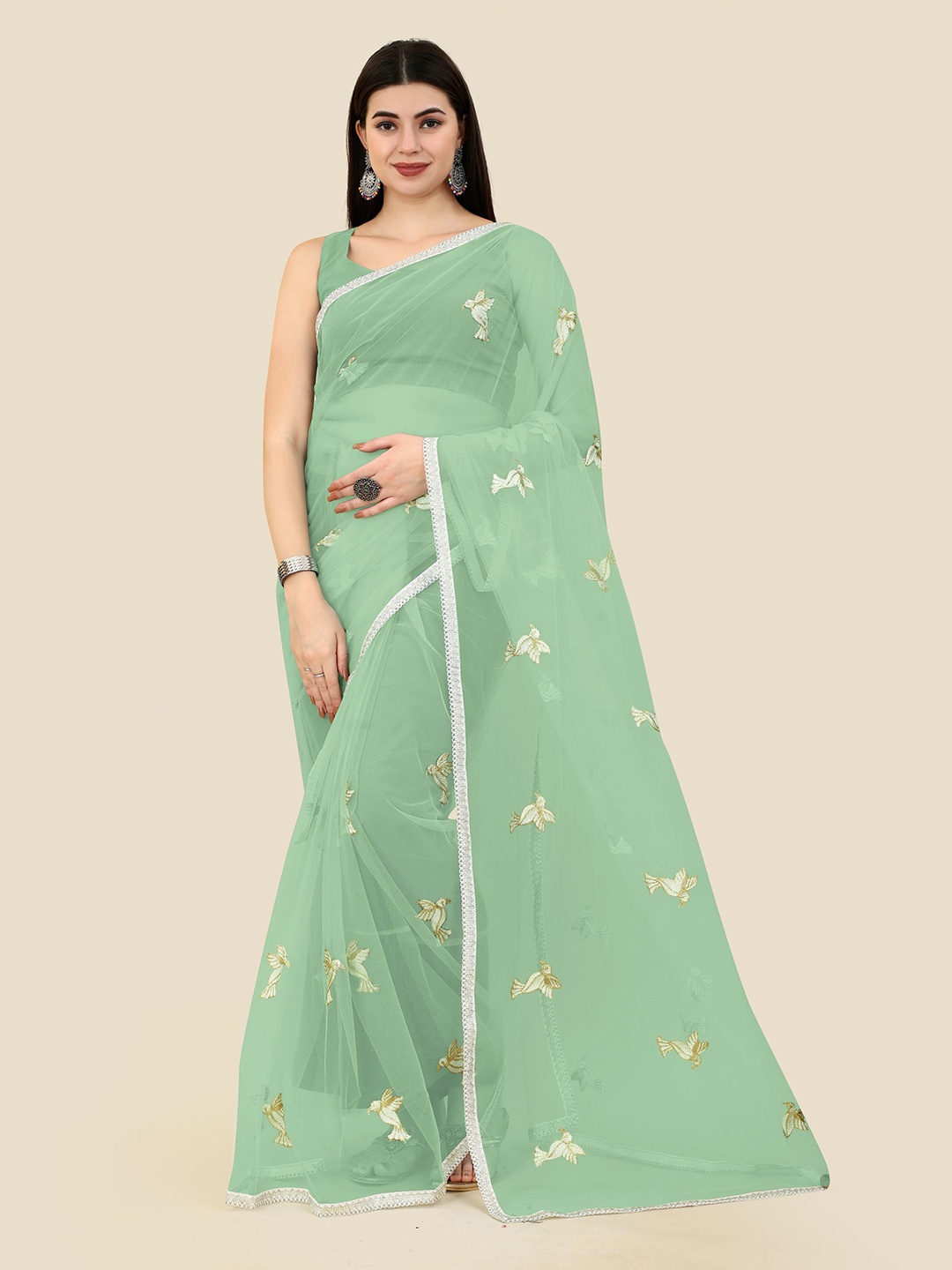 

VAIRAGEE Floral Embroidered Net Saree, Olive