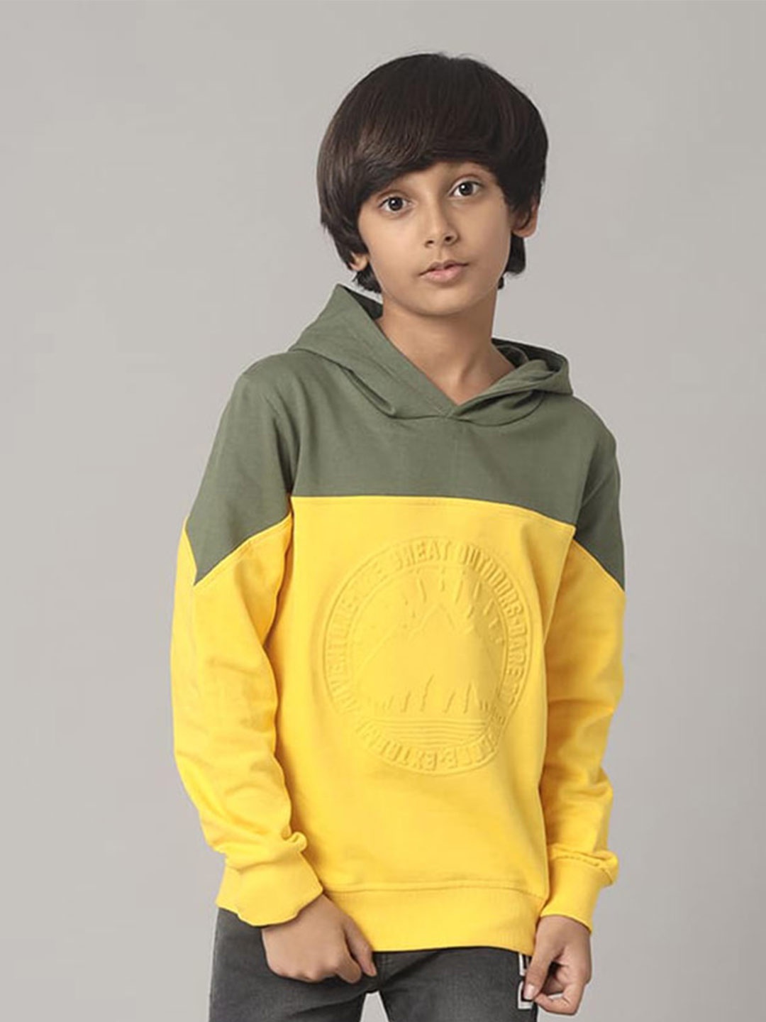 

UNDER FOURTEEN ONLY Boys Colourblocked Hooded Cotton Pullover, Yellow