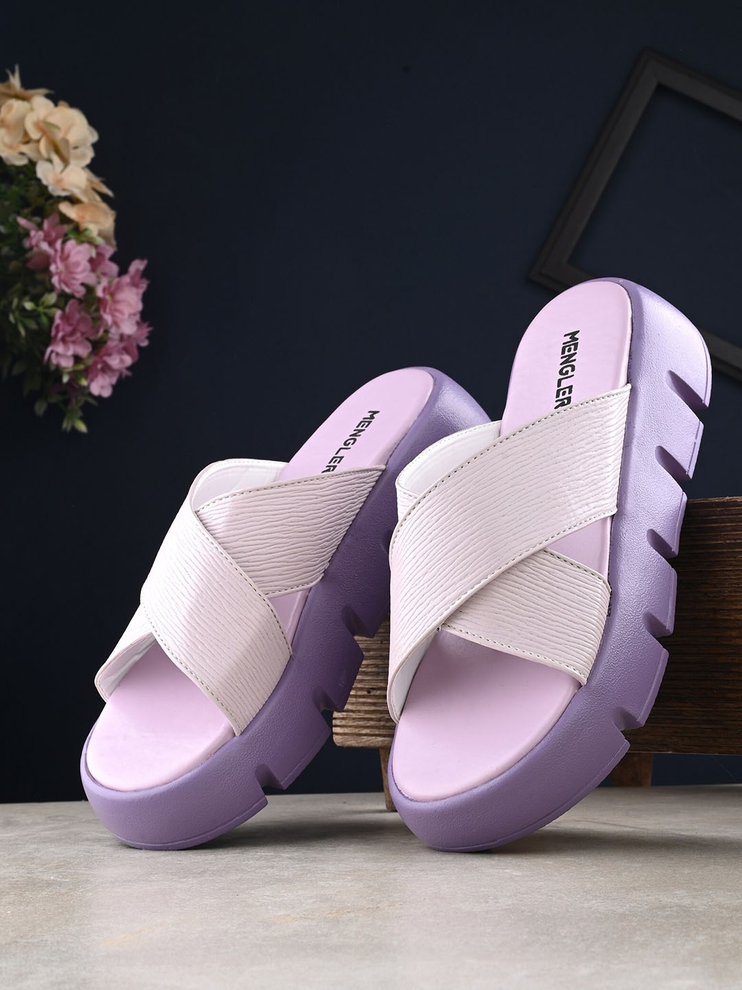

MENGLER Textured Open Toe Flatform Heels, Mauve