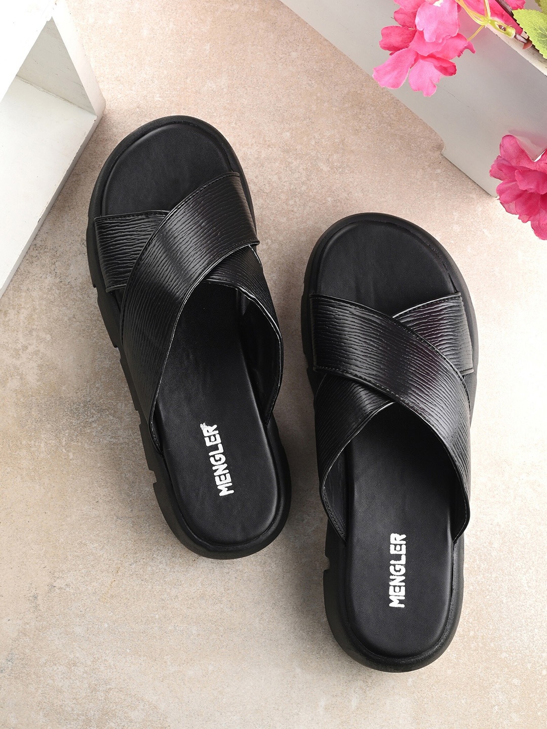 

MENGLER Textured Open Toe Flatform Heels, Black