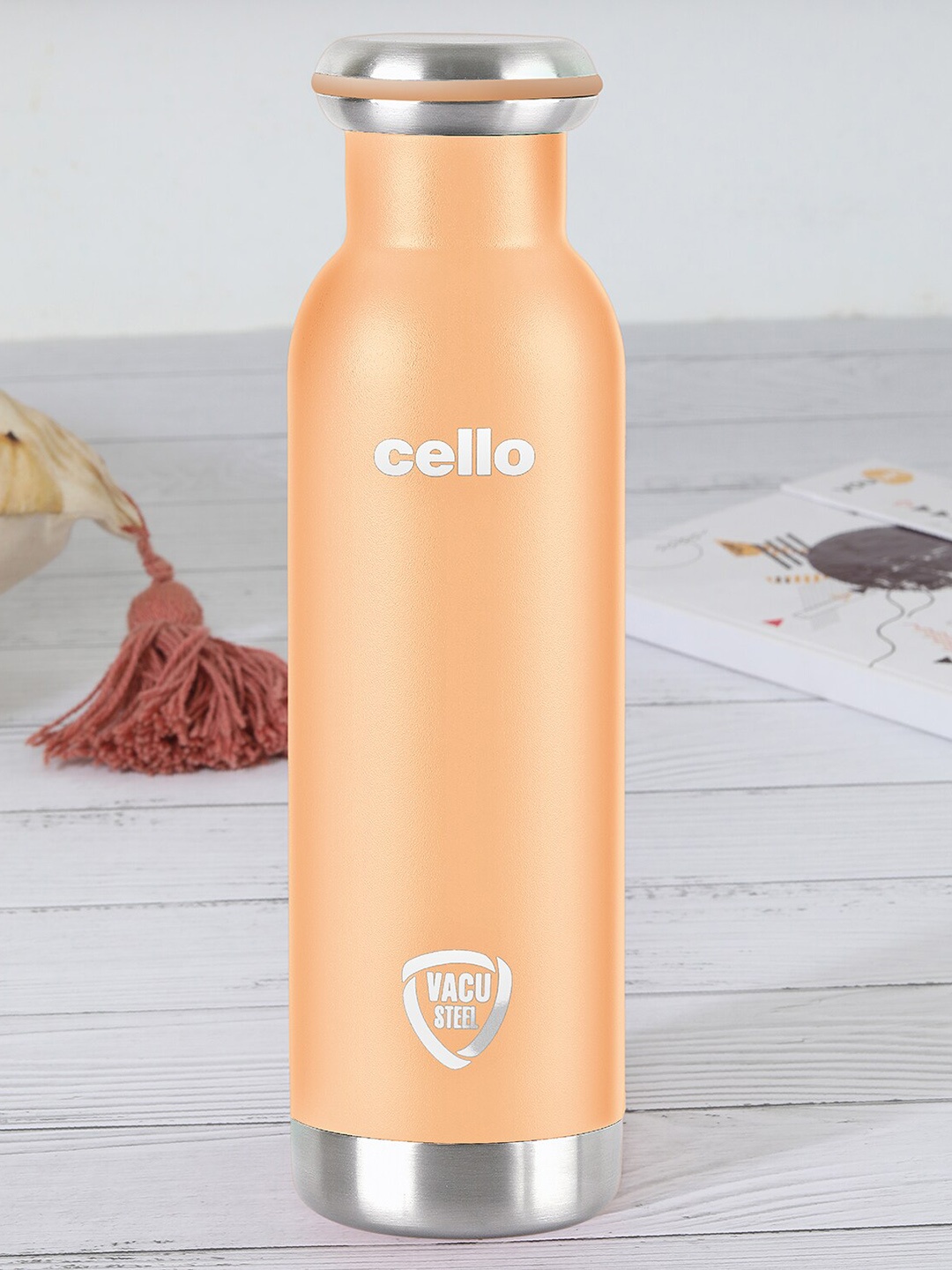 

Cello Duro Sip Orange-Colored Double Walled Vacusteel Flask DTP Coating 900 ml