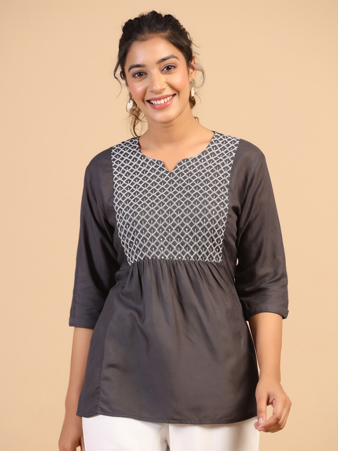 

Nimayaa Geometric Embroidered Ethnic Top, Grey