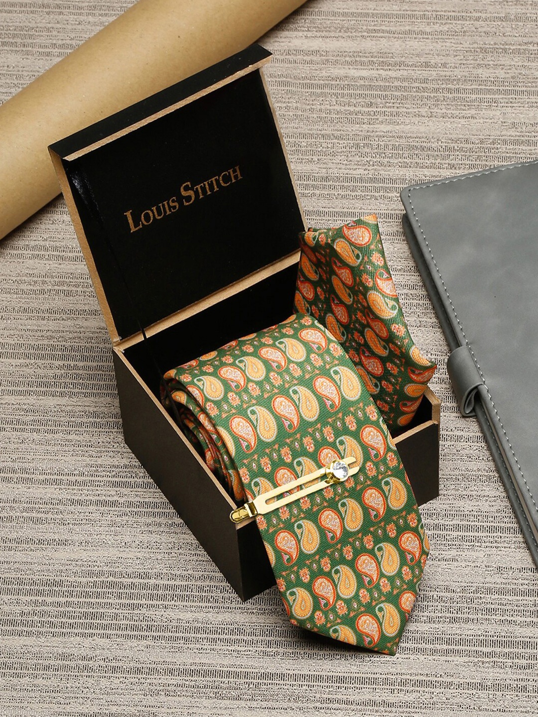 

LOUIS STITCH Men Green & Yellow Woven Design Skinny Tie
