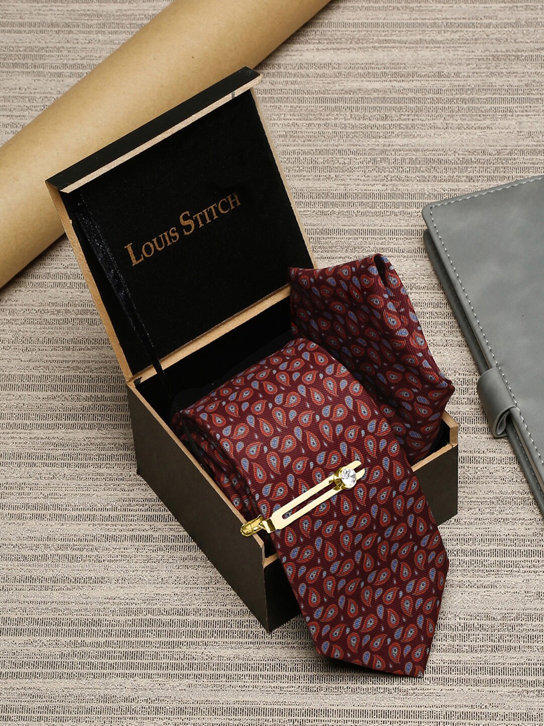 

LOUIS STITCH Men Italian Silk Necktie & Pocket Square with Golden Tie pin, Maroon