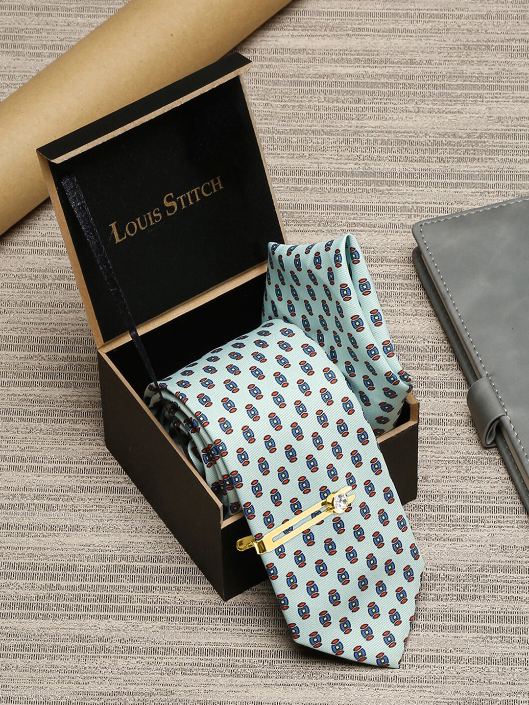 

LOUIS STITCH Set Of 3 Italian Silk Necktie & Pocket Square with Golden Tie pin, Blue