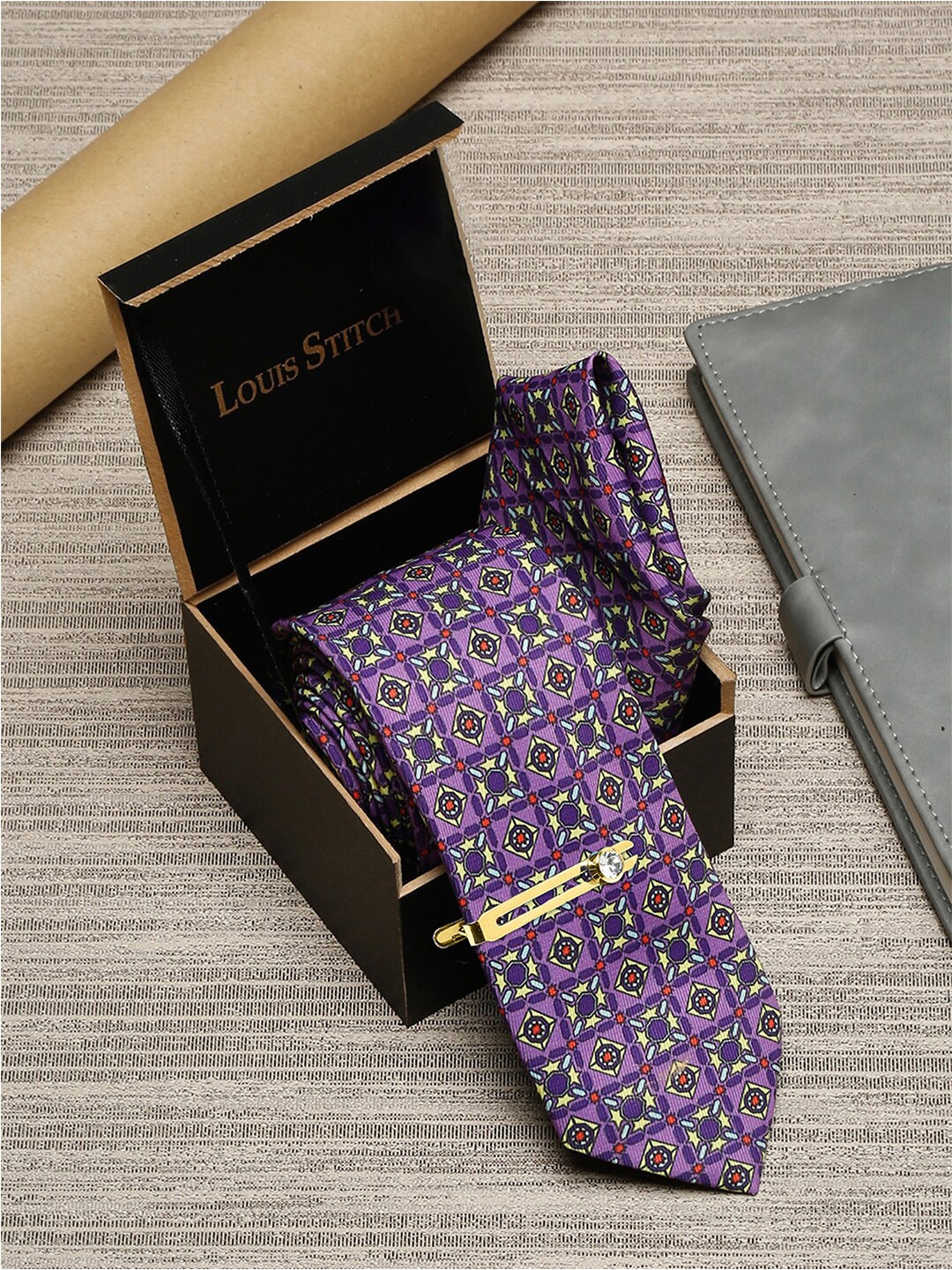 

LOUIS STITCH Set Of 3 Italian Silk Necktie & Pocket Square with Golden Tie pin, Purple