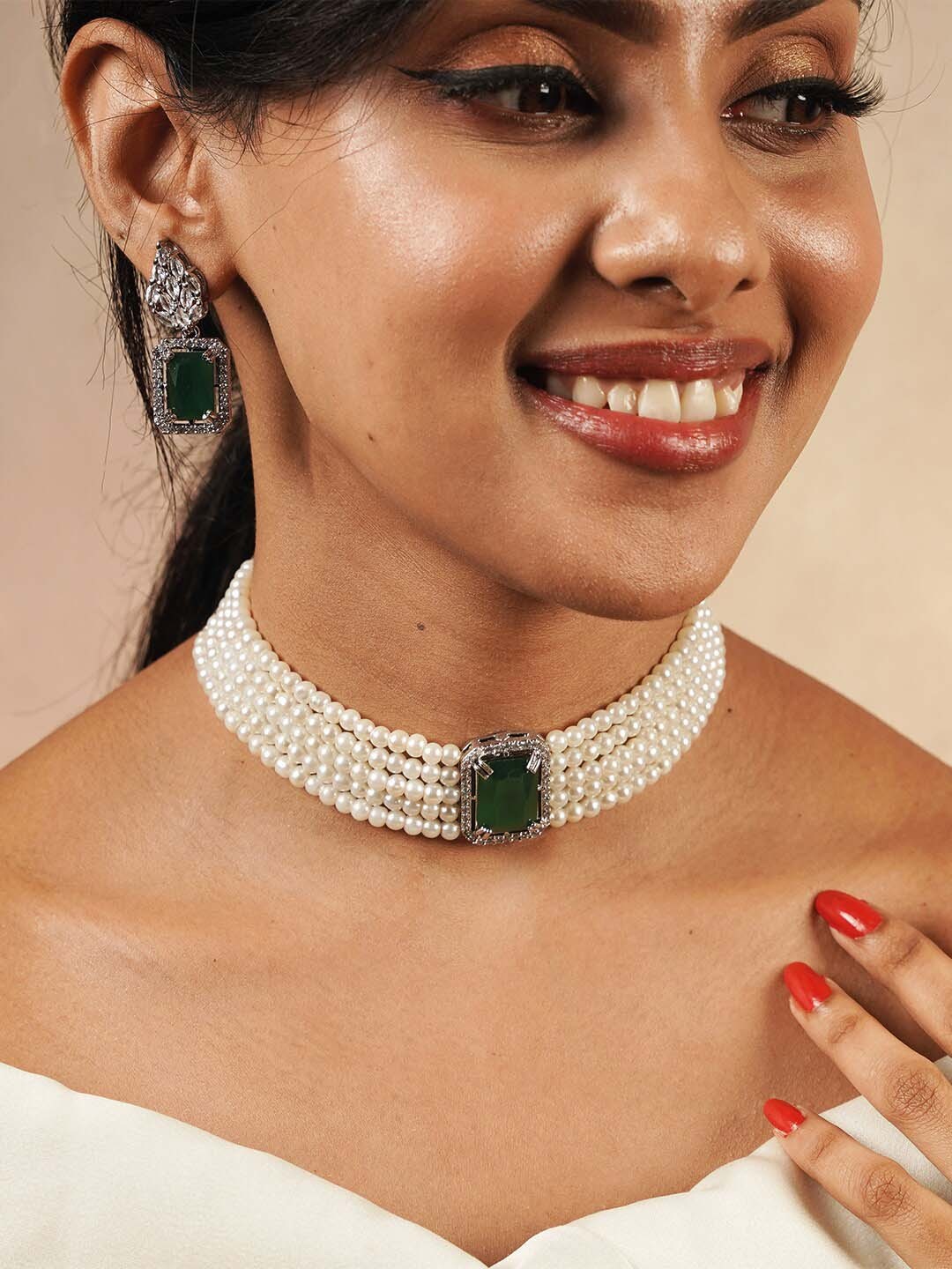 

Fida Silver-Plated Stone-Studded & Pearl Beaded Jewellery Set