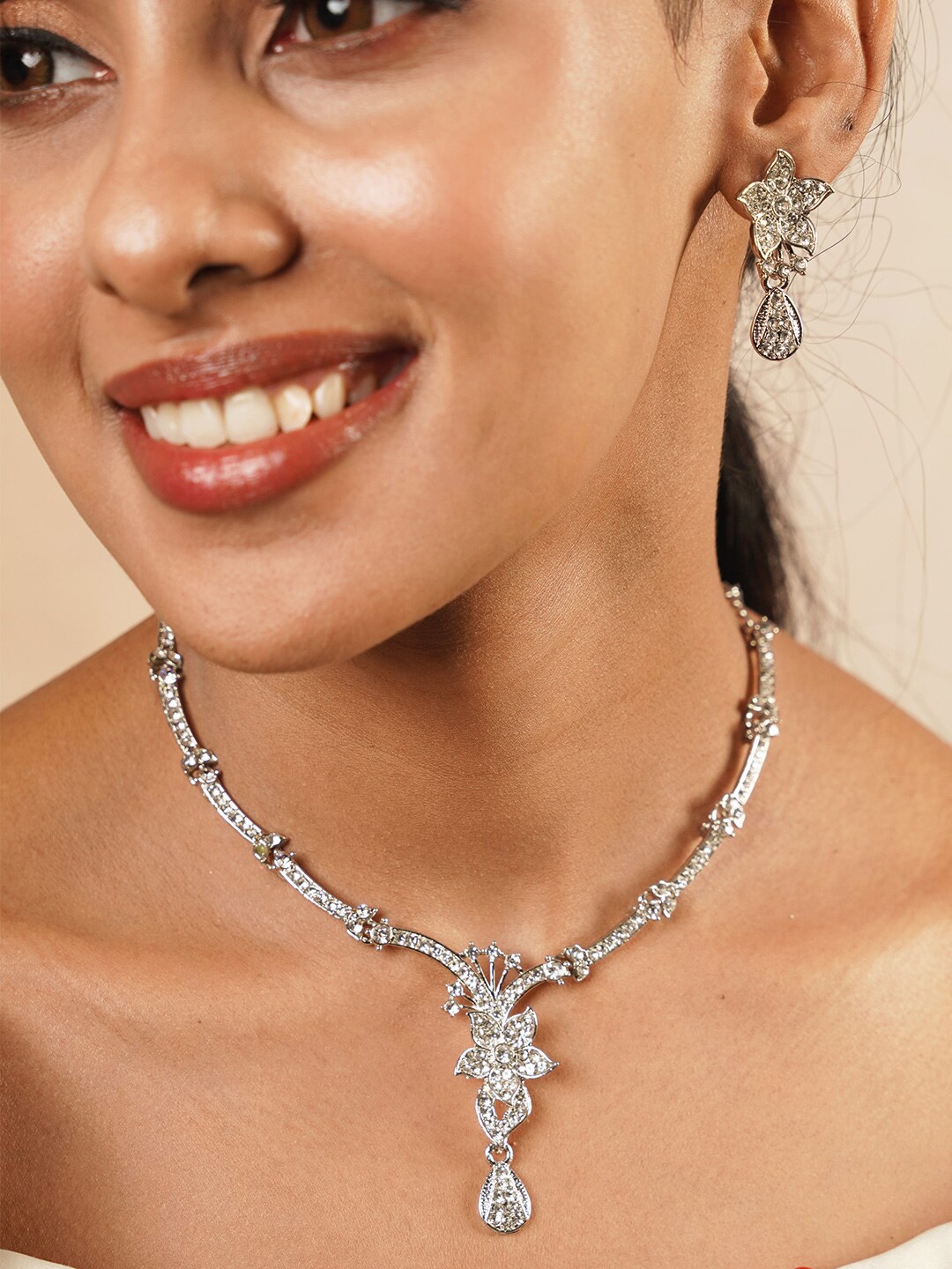 

Fida Silver-Plated AD-Studded Jewellery Set