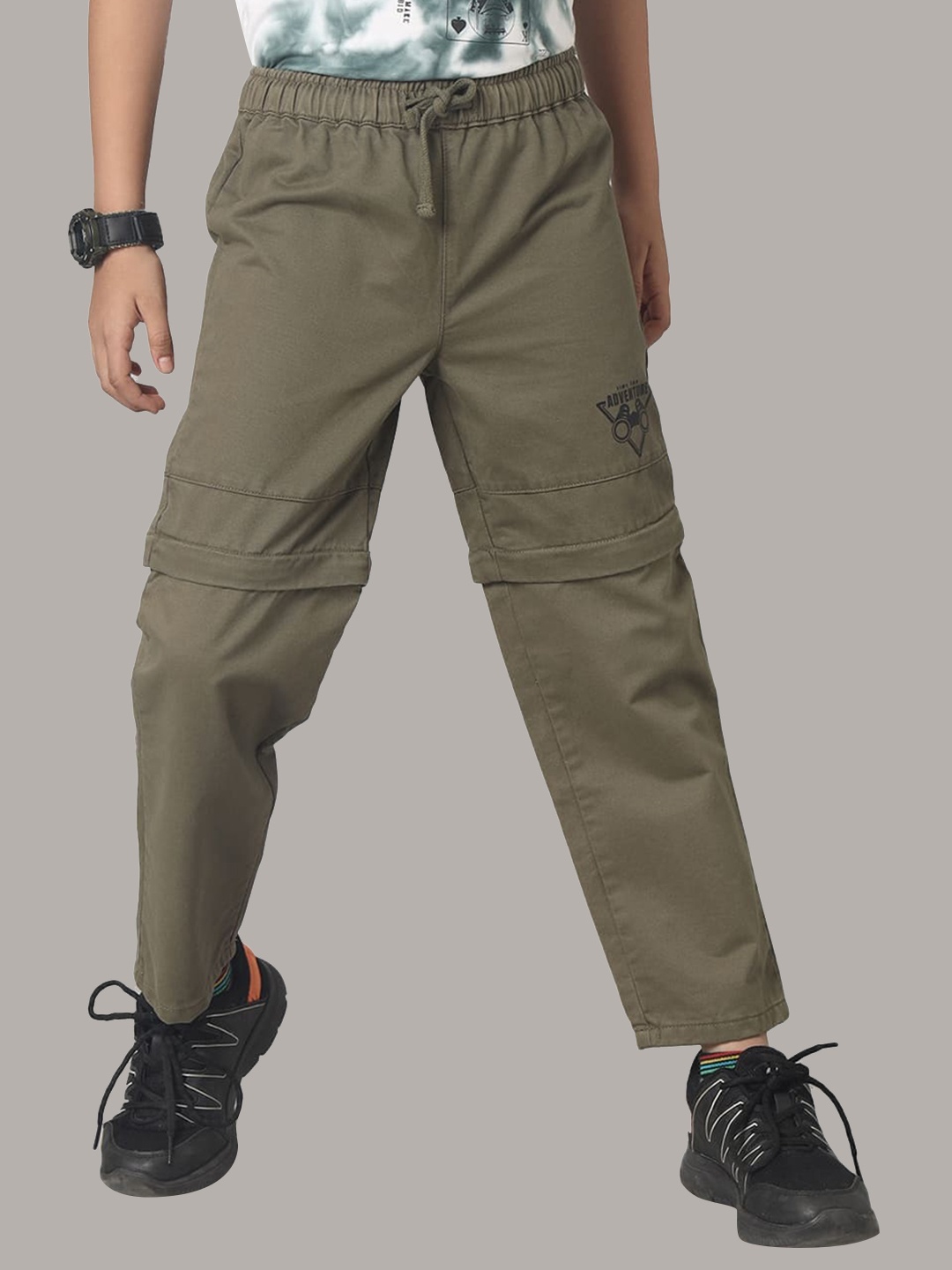 

UNDER FOURTEEN ONLY Boys Relaxed Cotton Cargos, Green