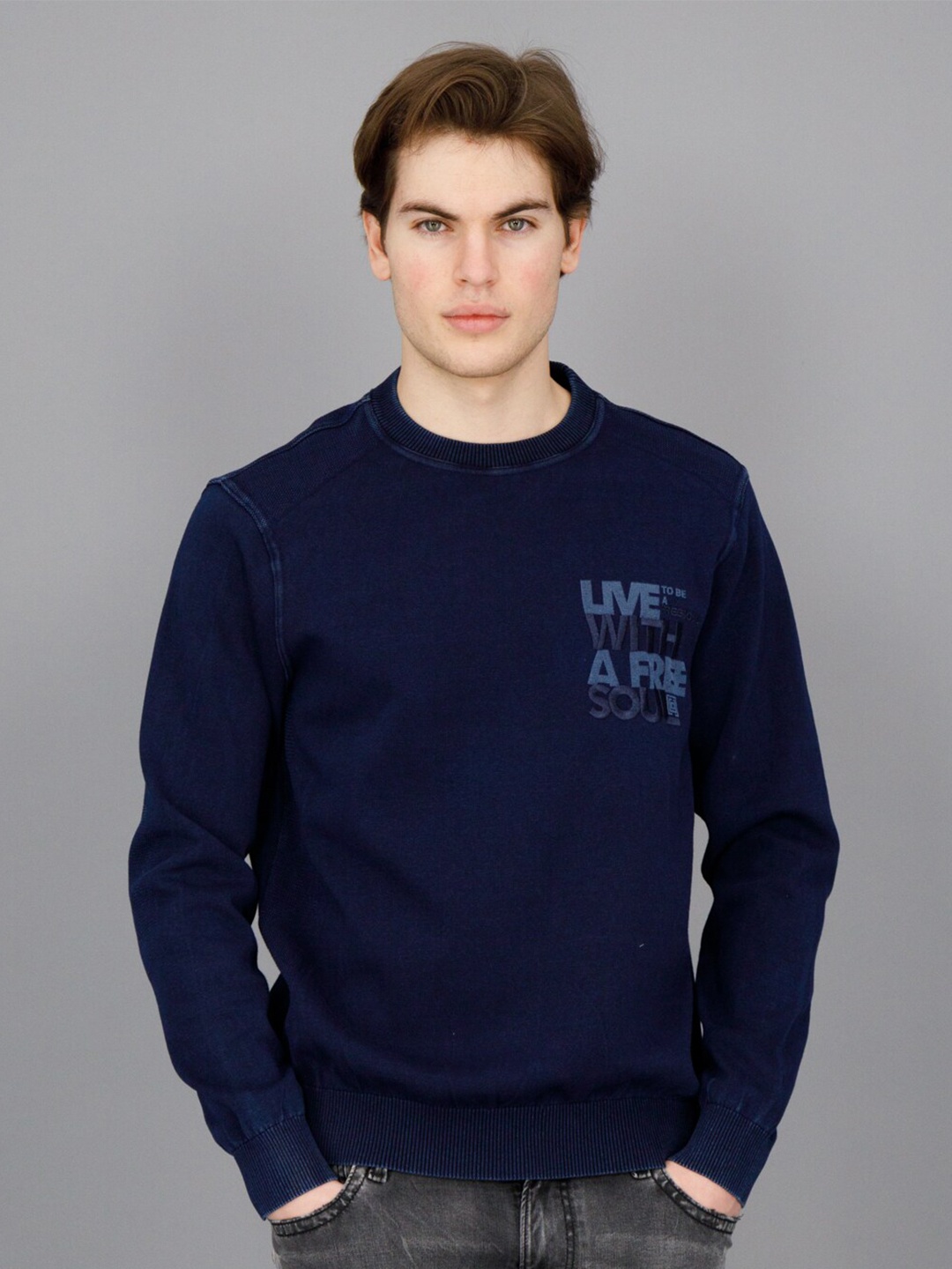 

FREESOULTypography Printed Round Neck Sweatshirt, Blue