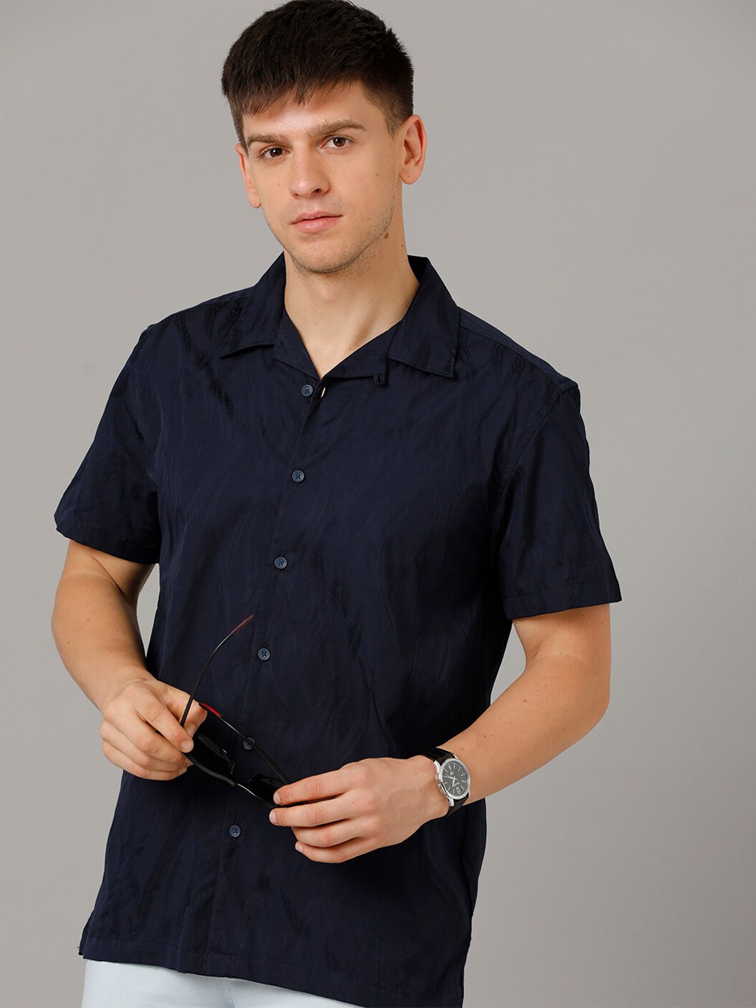 

YOVISH Spread Collar Comfort Opaque Casual Shirt, Navy blue