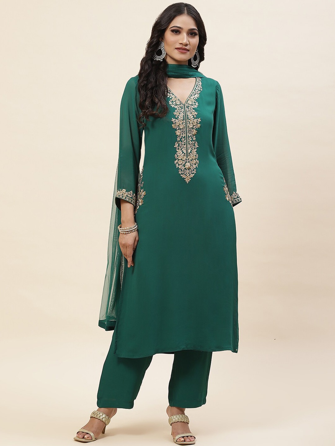 

Meena Bazaar Ethnic Motifs Yoke Design Thread Work Kurta with Trousers & With Dupatta, Green