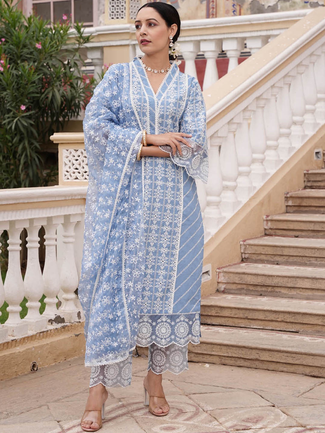 

Meena Bazaar Thread Work Detail Flared Sleeves Kurta & Trousers with Dupatta, Blue