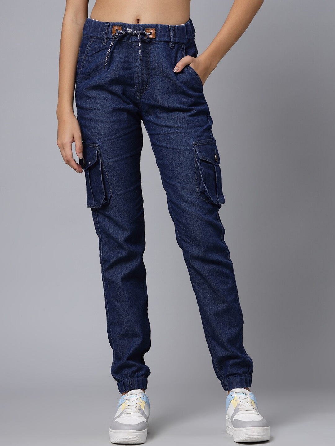 

Metronaut Women Jogger Fit High-Rise Clean Look Light Fade Stretchable Jeans, Blue