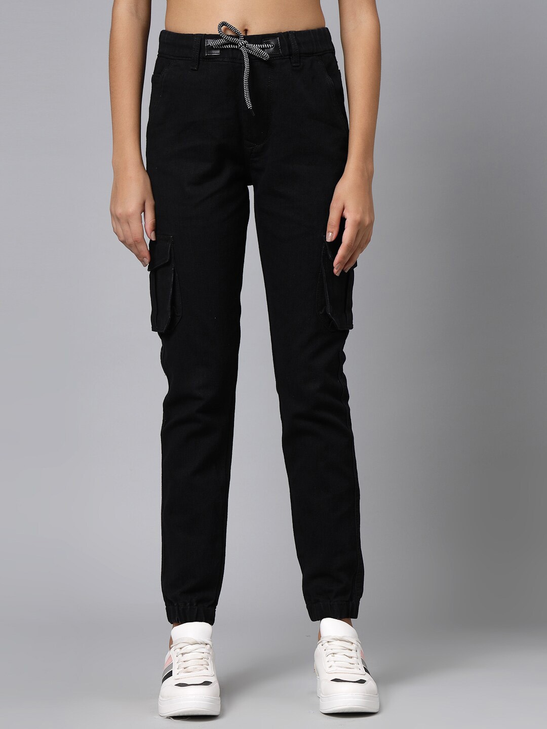 

Metronaut Women Jogger Fit High-Rise Clean Look Stretchable Jeans, Black
