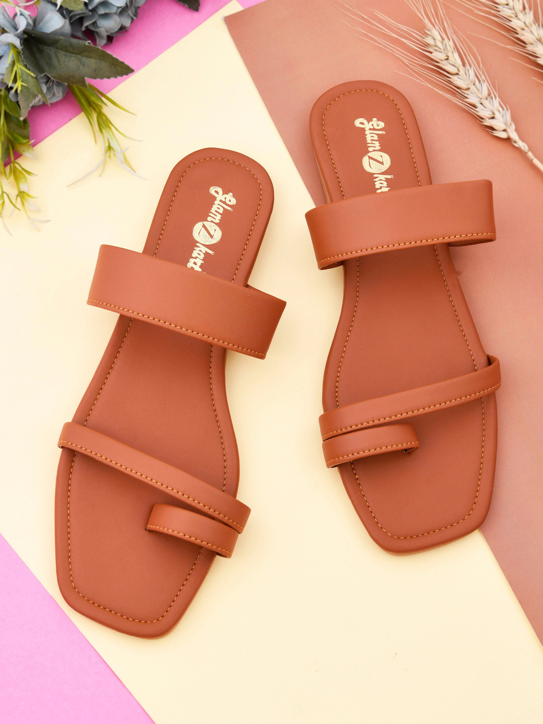 

GLAMZKART Double Strap One Toe Flats, Tan