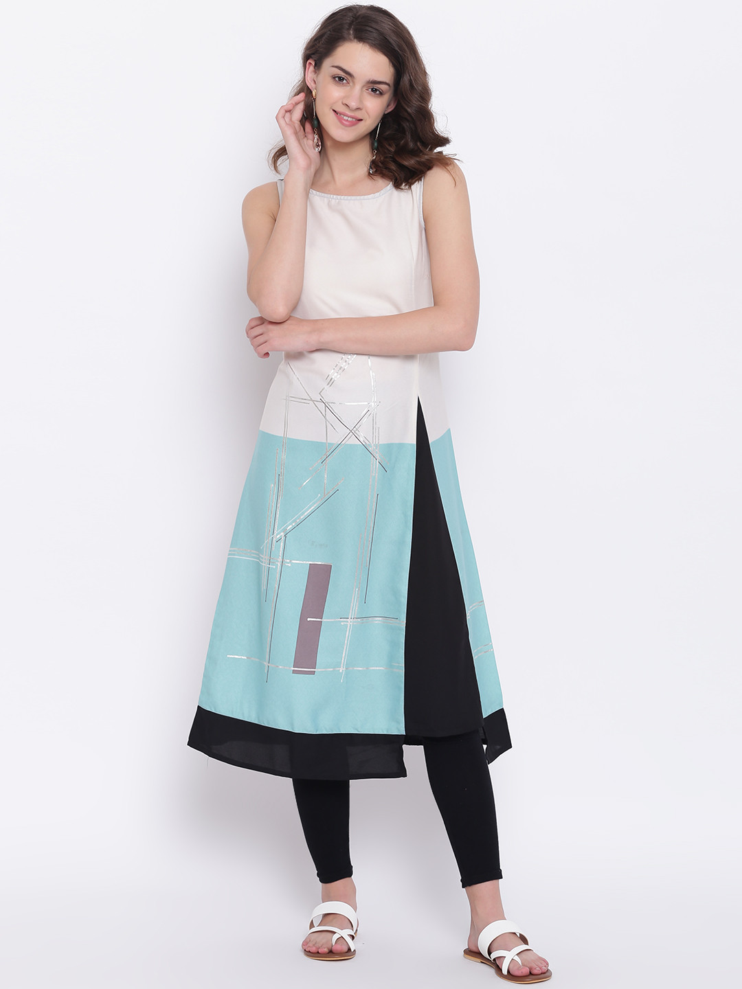 

RANGMANCH BY PANTALOONS Women Off-White & Sea Green Colourblocked A-Line Kurta