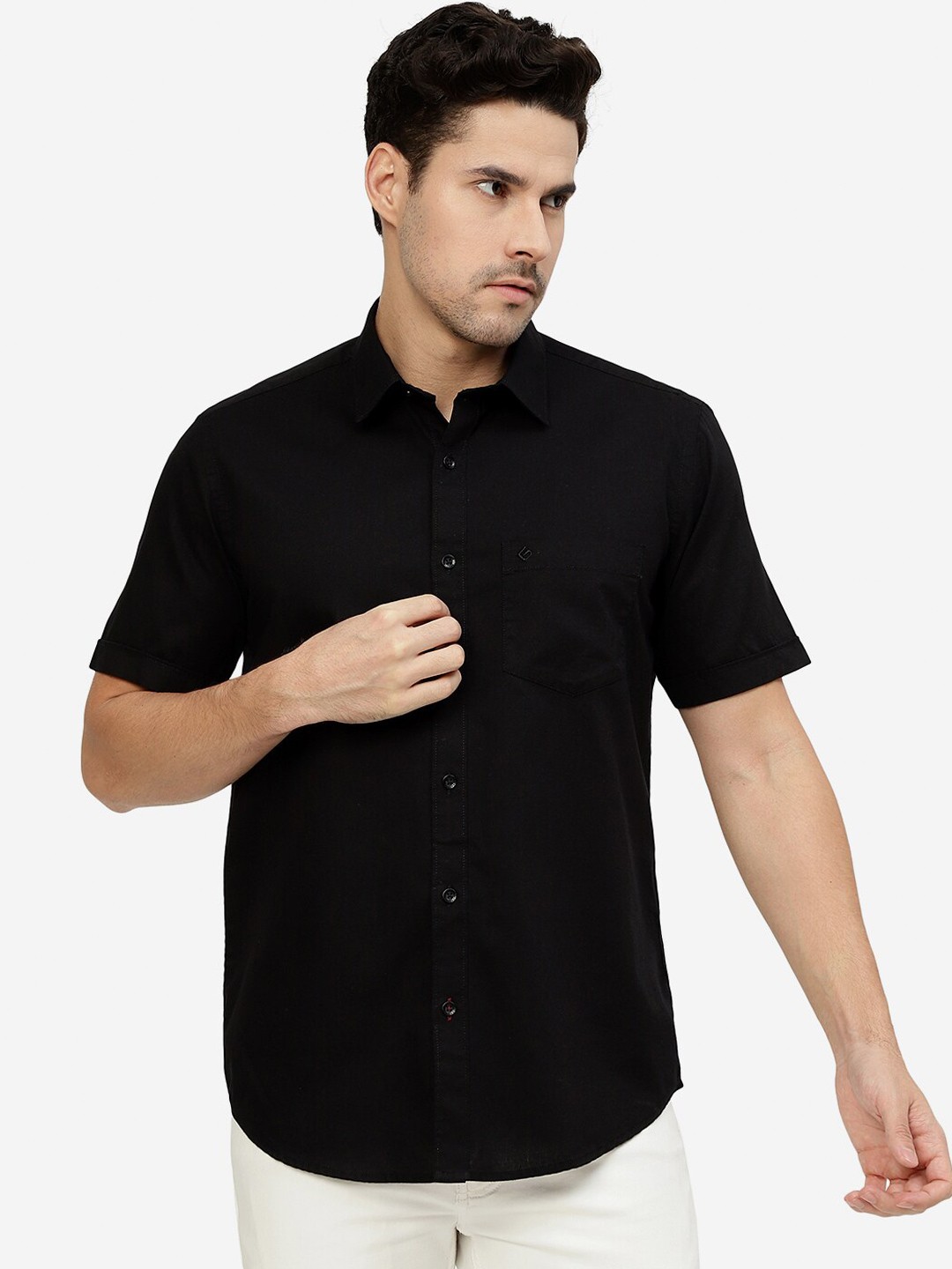 

Greenfibre Spread Collar Short Sleeves Casual Cotton Shirt, Black