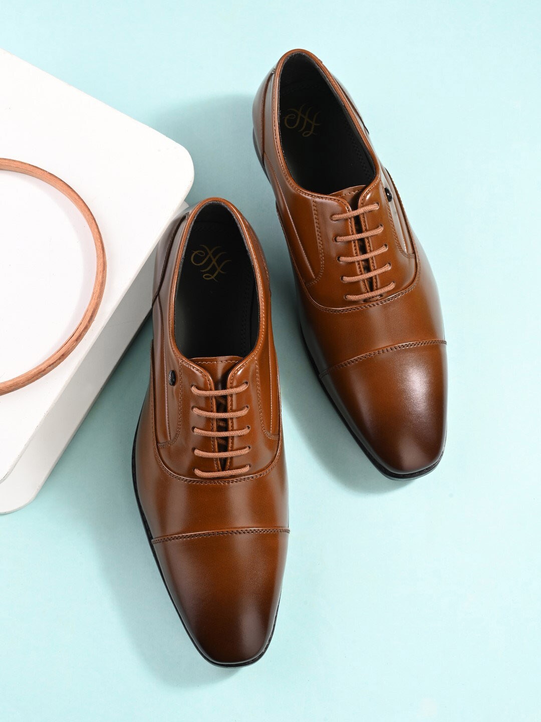 

House of Pataudi Men Lace-Up Formal Oxfords, Tan