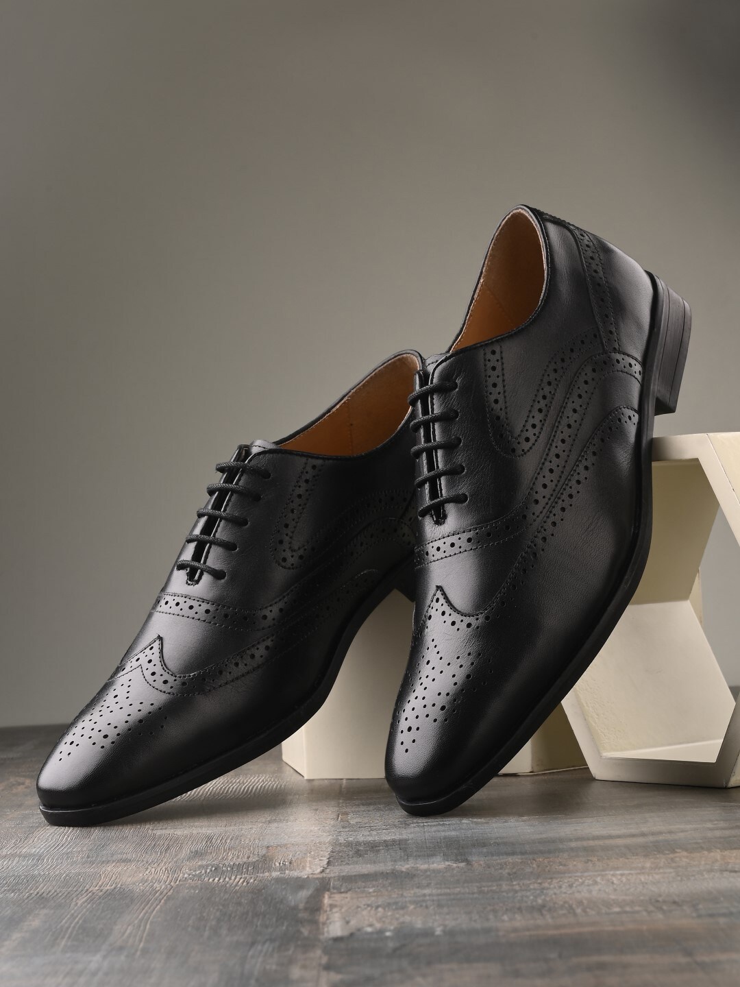 

House of Pataudi Men Perforated Leather Formal Brogues, Black