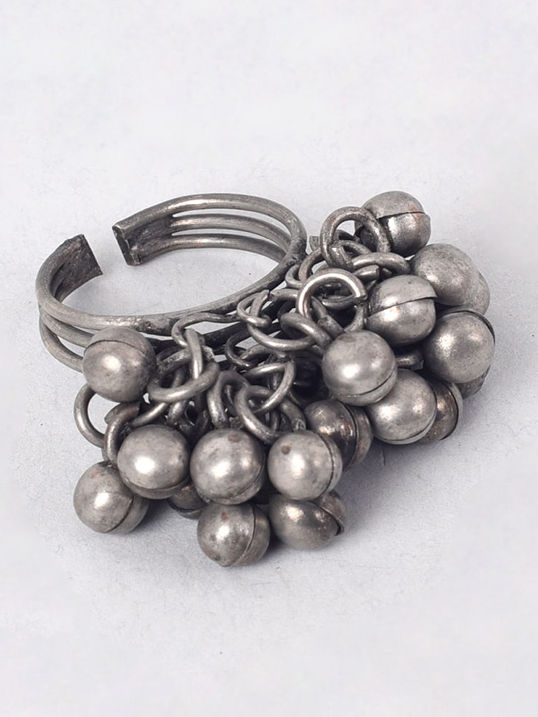 

phuljhadi Silver-Plated Beaded Oxidised Ghungroo Finger Ring