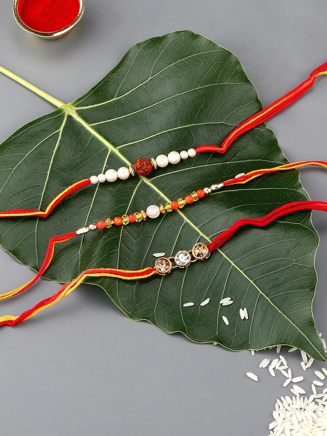 

AccessHer Women Set of 4 Rakhis, Gold