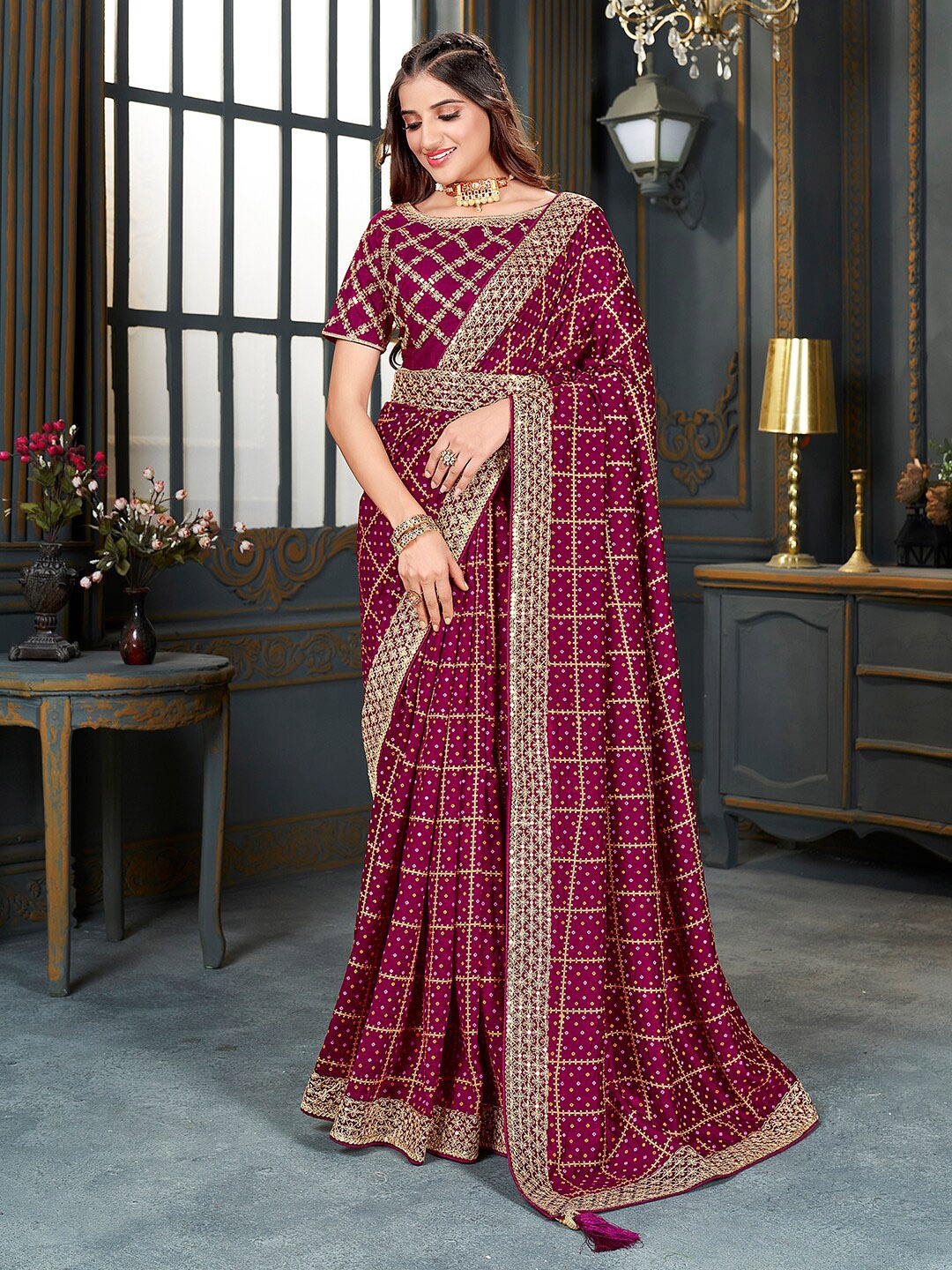 

Mitera Bandhani Embroidered Silk Blend Saree, Magenta