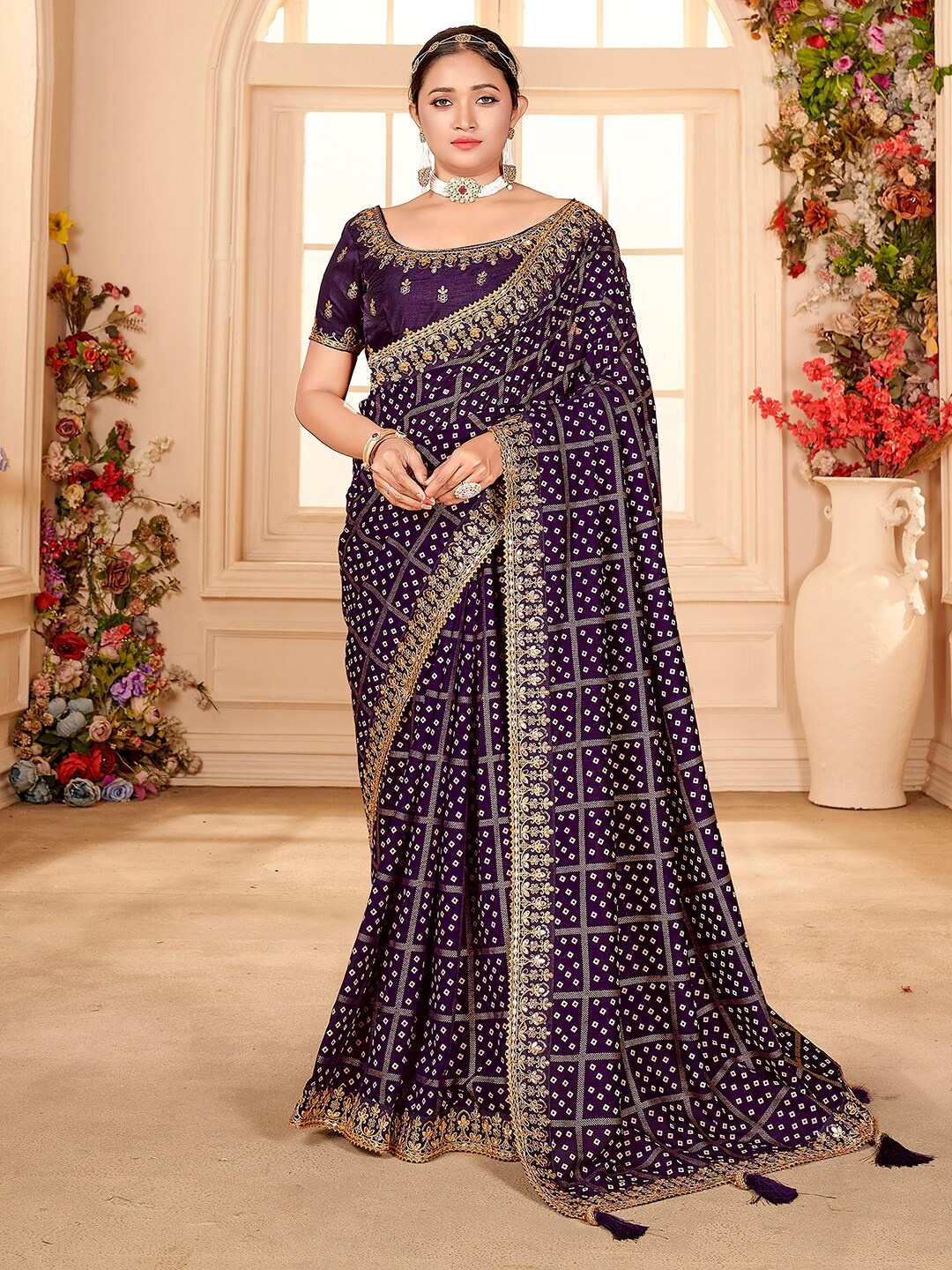 

Mitera Bandhani Printed Embroidered Zari Saree, Purple