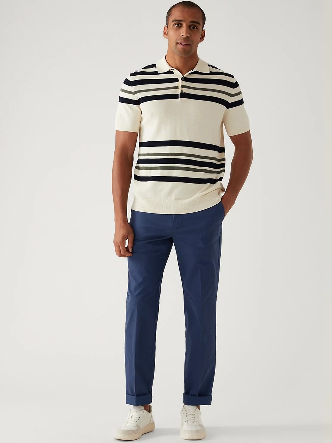 

Marks & Spencer Men Mid Rise Chinos, Navy blue