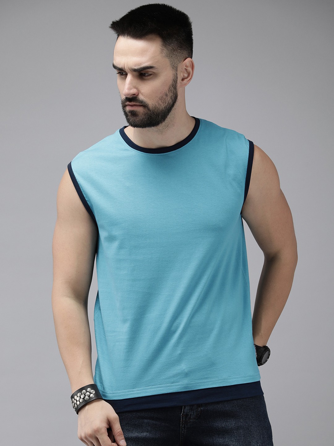 

Roadster Men Solid Pure Cotton T-shirt, Blue