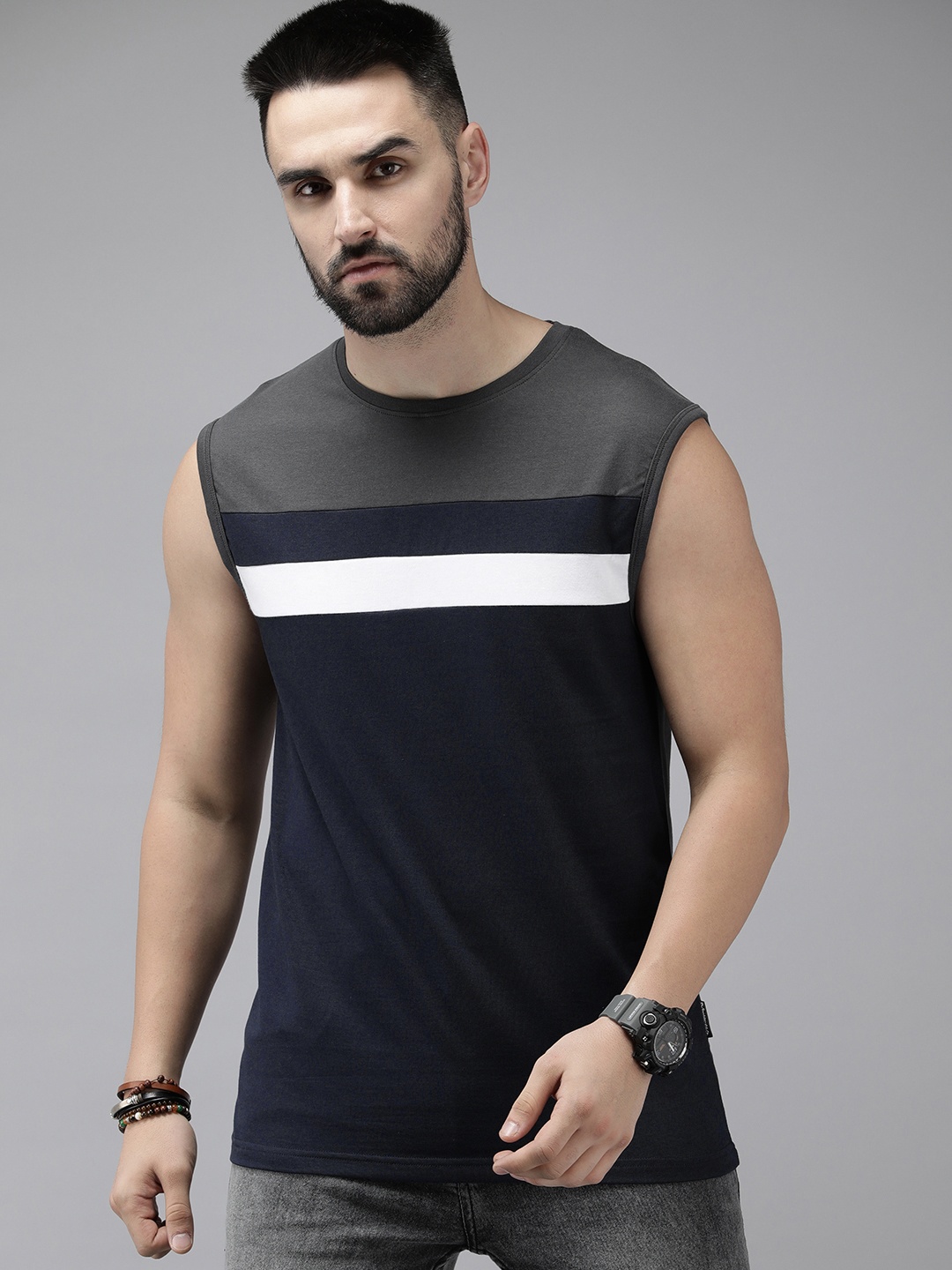 

Roadster Men Colourblocked Pure Cotton T-shirt, Grey