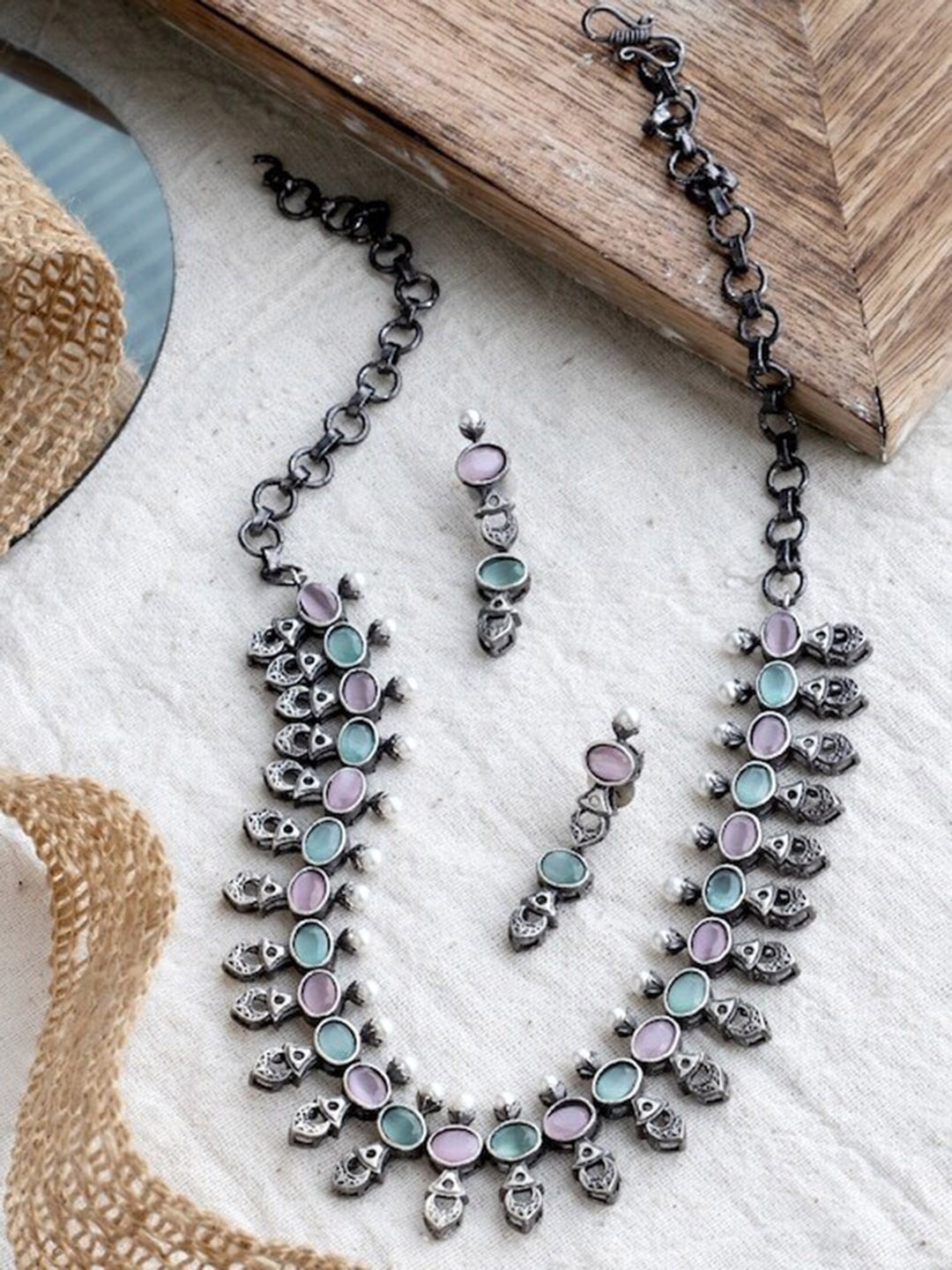 

Infuzze Oxidised Brass-Plated Stone-Studded & Beaded Jewellery Set, Silver