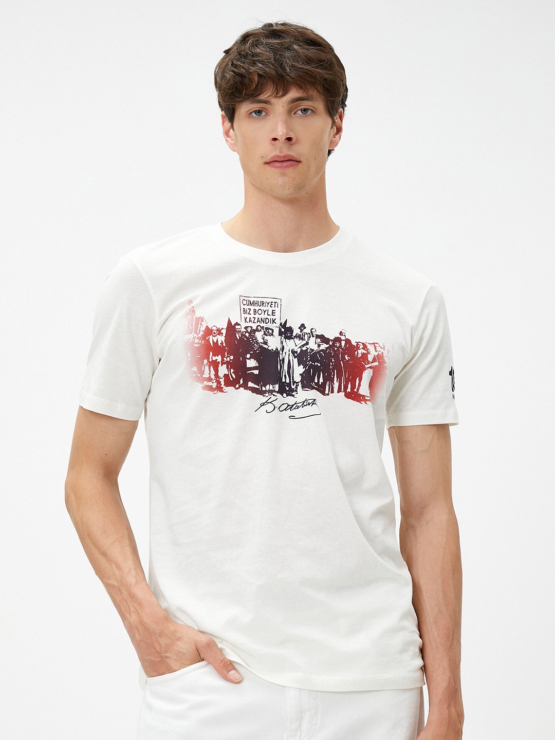 Koton Graphic Printed Sleeveless Cotton Regular T-shirt, White