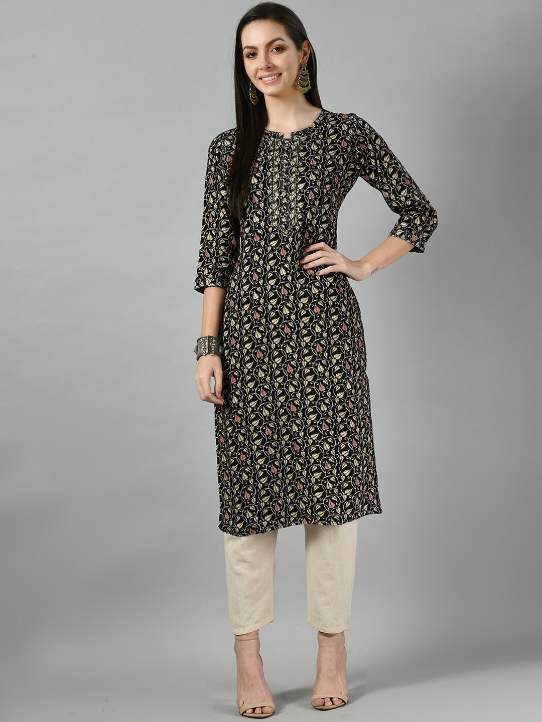 

Altiven Floral Printed Round Neck Kurta, Black