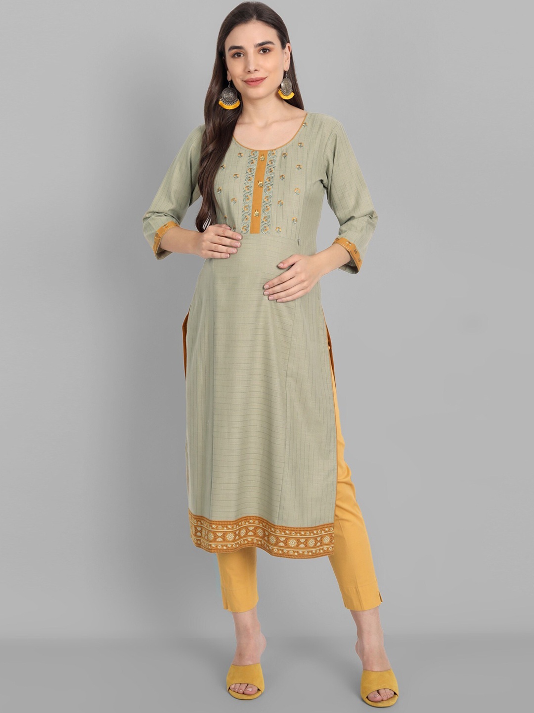 

True Shape Embroidered Straight Maternity Kurta, Green