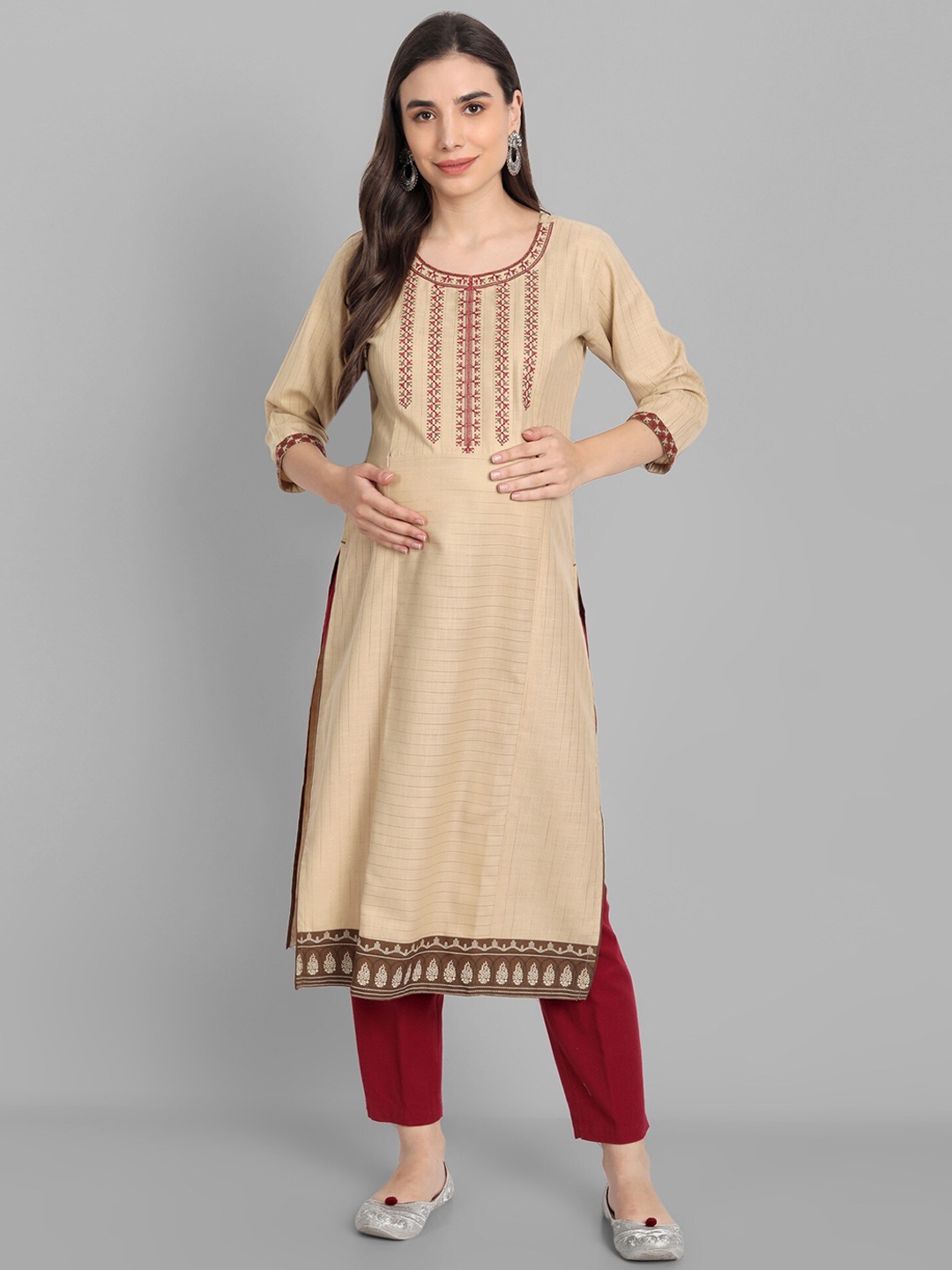 

True Shape Embroidered Straight Maternity Kurta, Brown