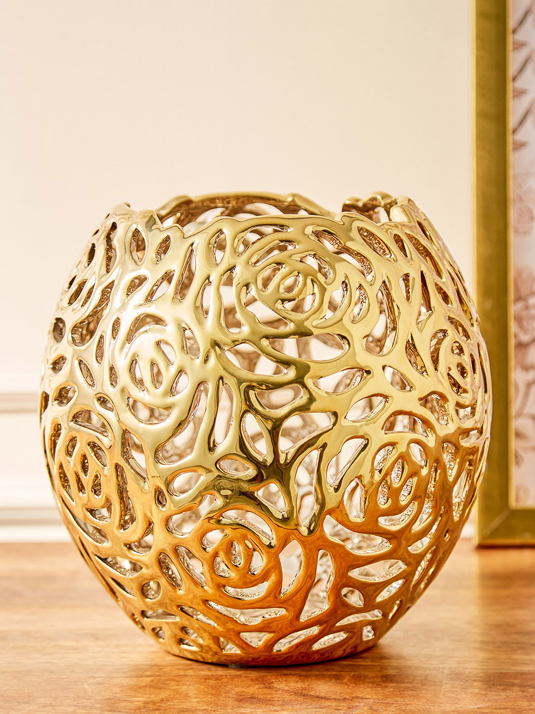 

Home Centre Stellar Beige Stoneware Carved Vases, Gold