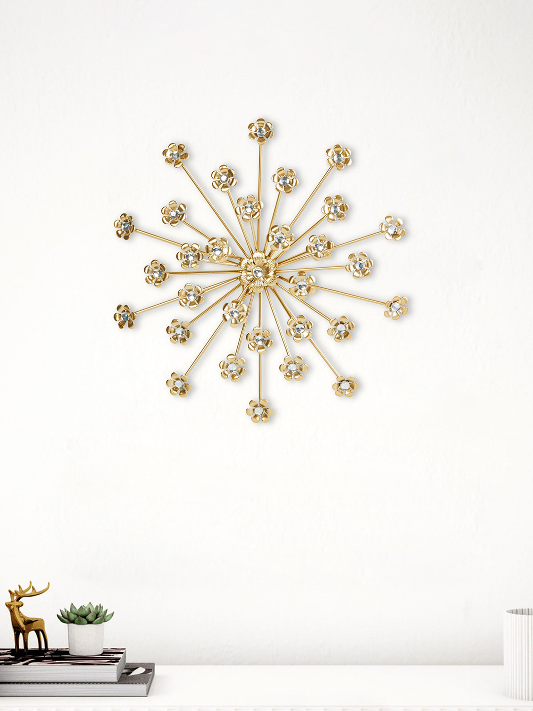 

Home Centre Ananda Carnival Trendy Golden Metal Wall Art, Gold