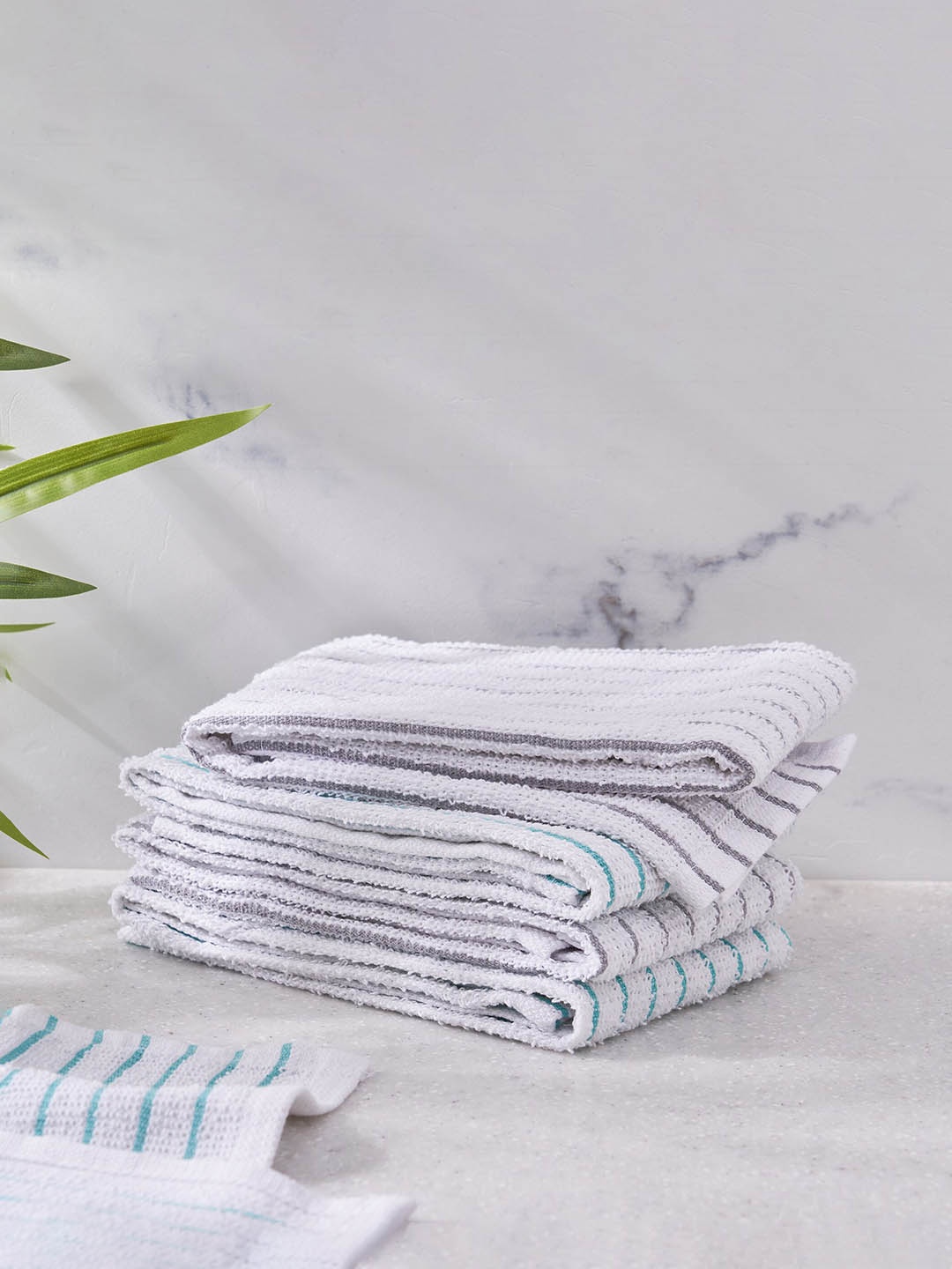 

Home Centre White 5-Pieces Striped Pacific Fervid Cleaning Cloth, Teal