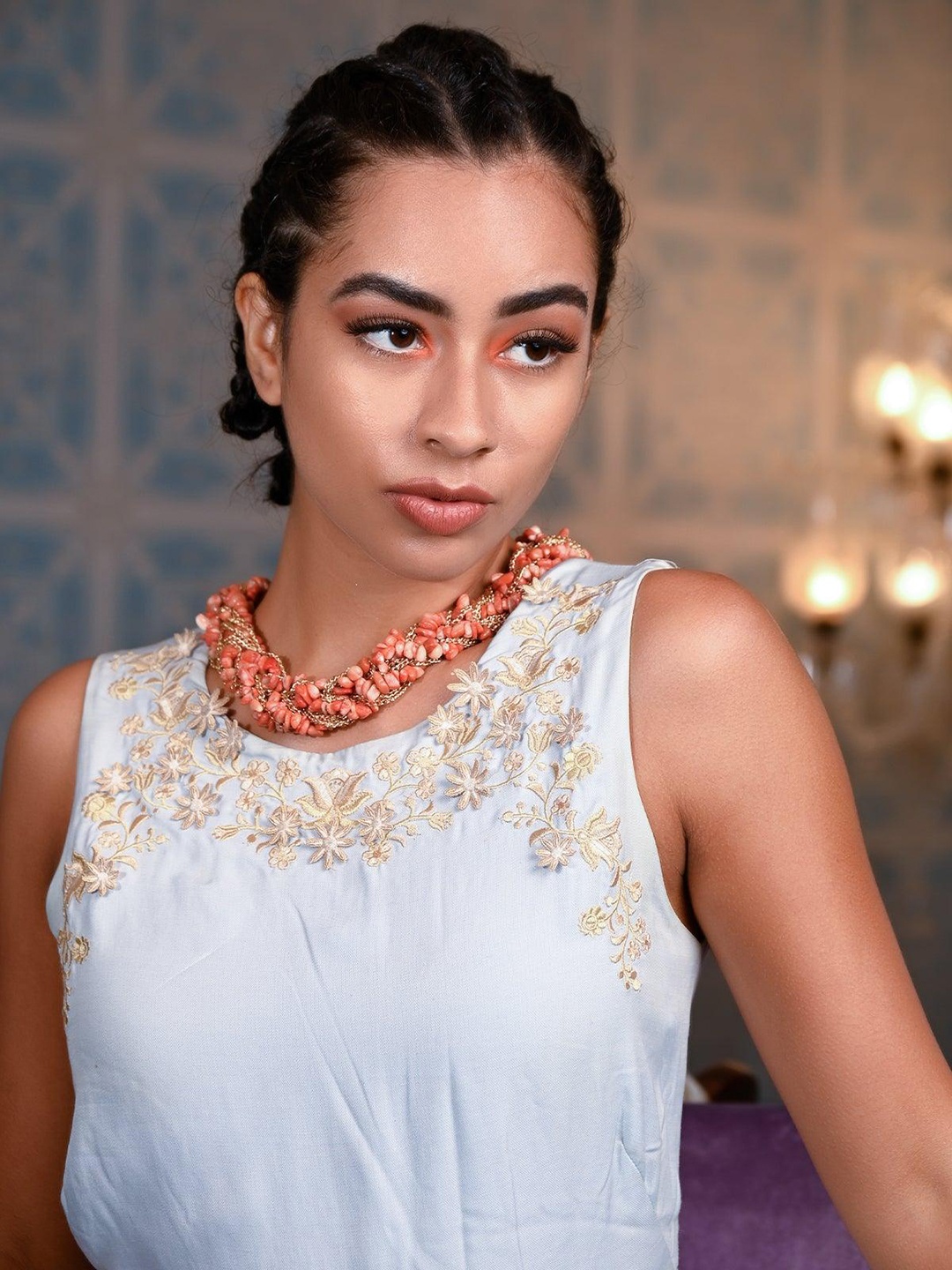 

ODETTE Chunky Stone Interlinked Chained Necklace, Gold