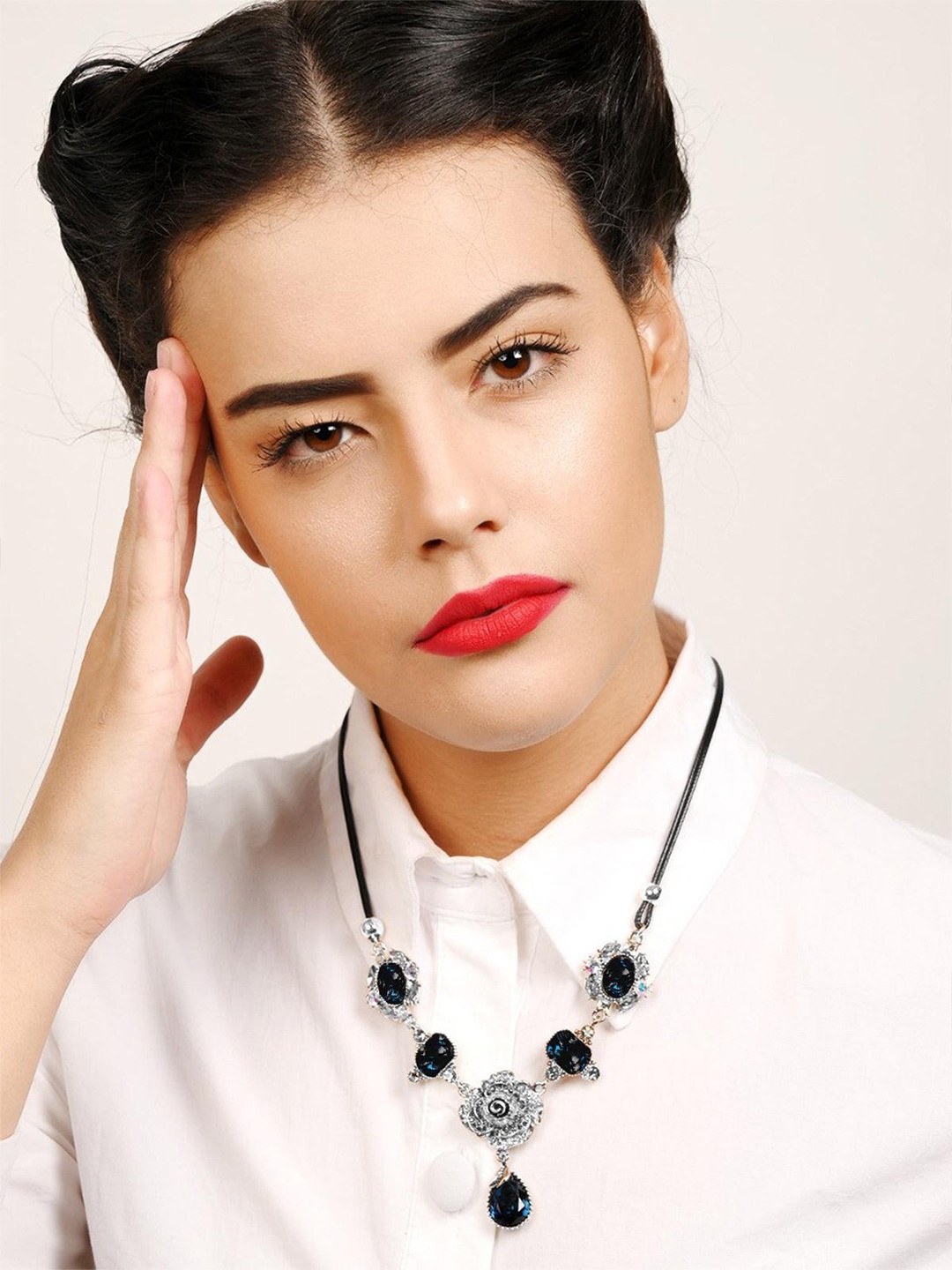 

ODETTE Silver-Plated Stone Studded Necklace