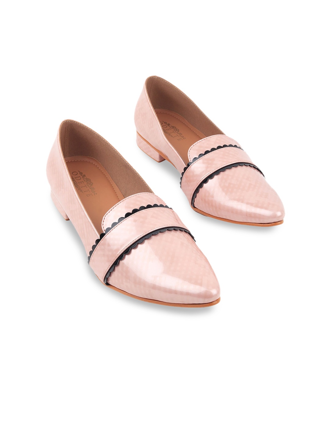 

ODETTE Women Printed Pointed Toe Loafers, Pink